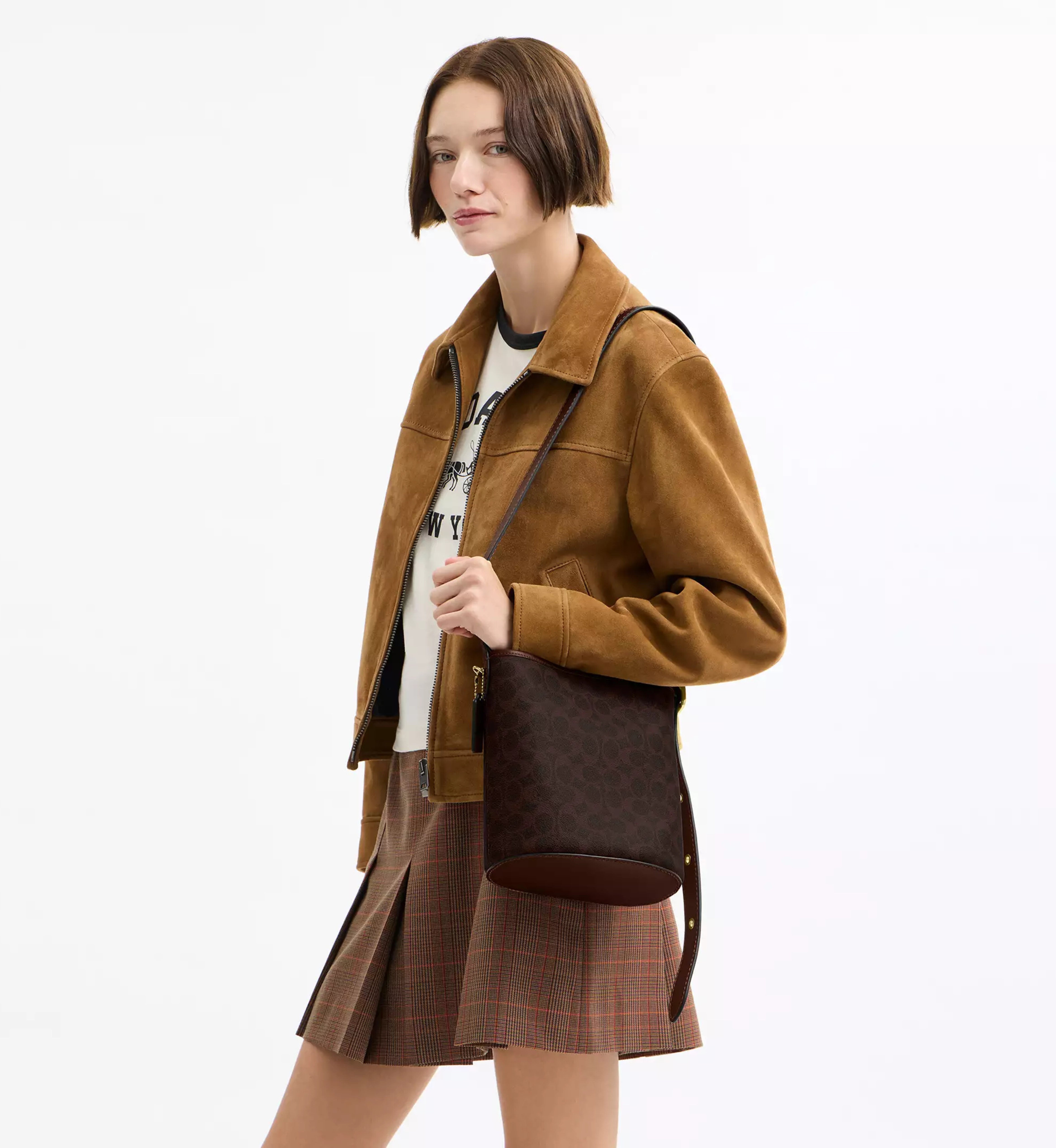 Coach Bleecker Bucket Bag 21 In Signature Canvas 'Signature Canvas Brass Maple'