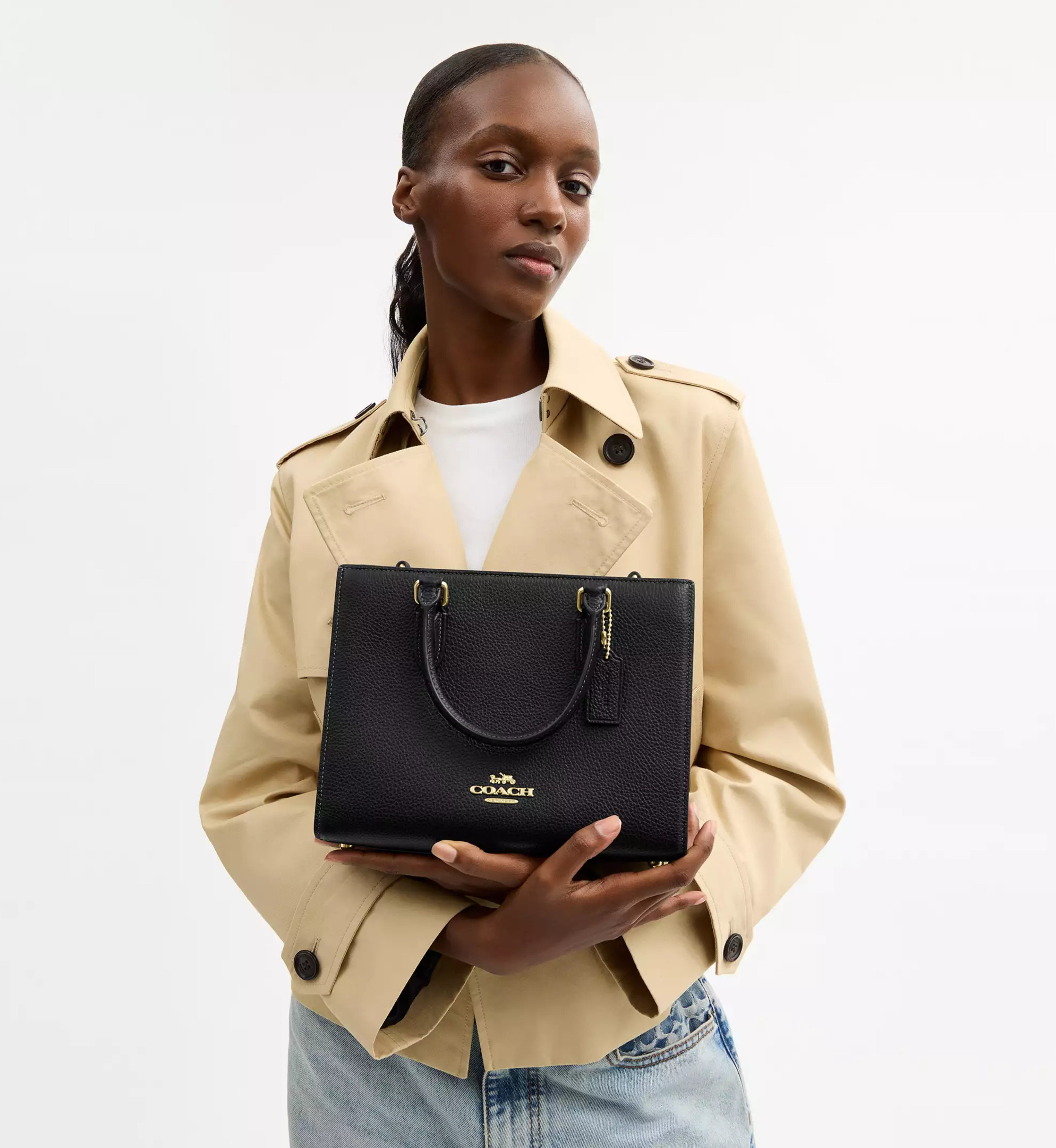 Coach Maggie Small Tote Bag 'Pebbled Leather Gold Black'