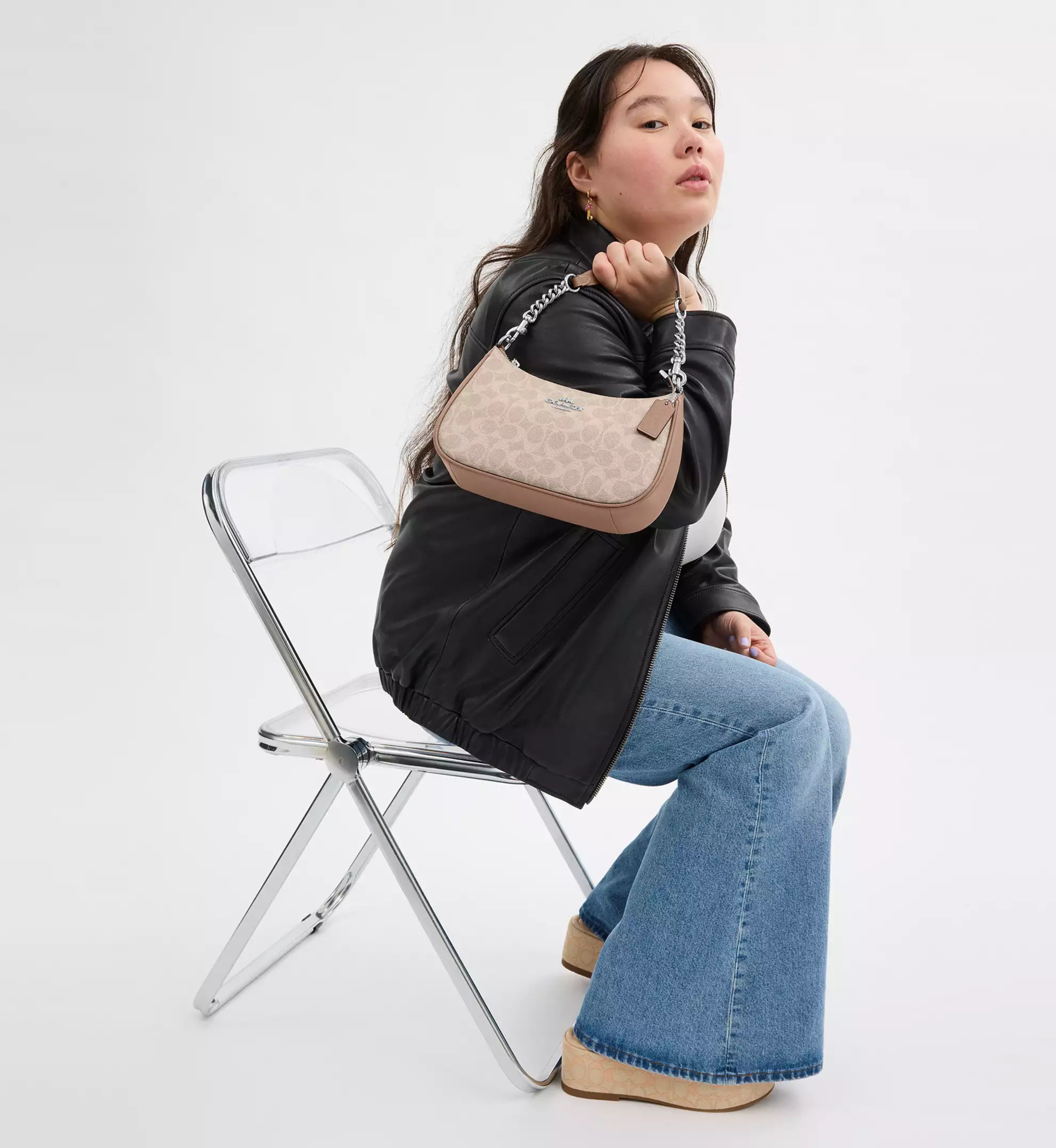 Coach Teri Shoulder Bag In Signature Canvas 'Signature Canvas Silver Sand Taupe'