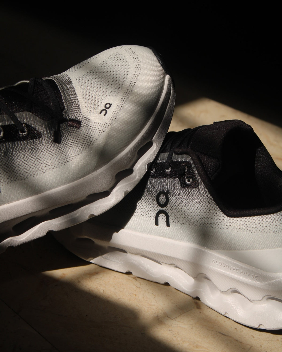 Shop On Cloud Shoes in India | Sneakflyy Inc