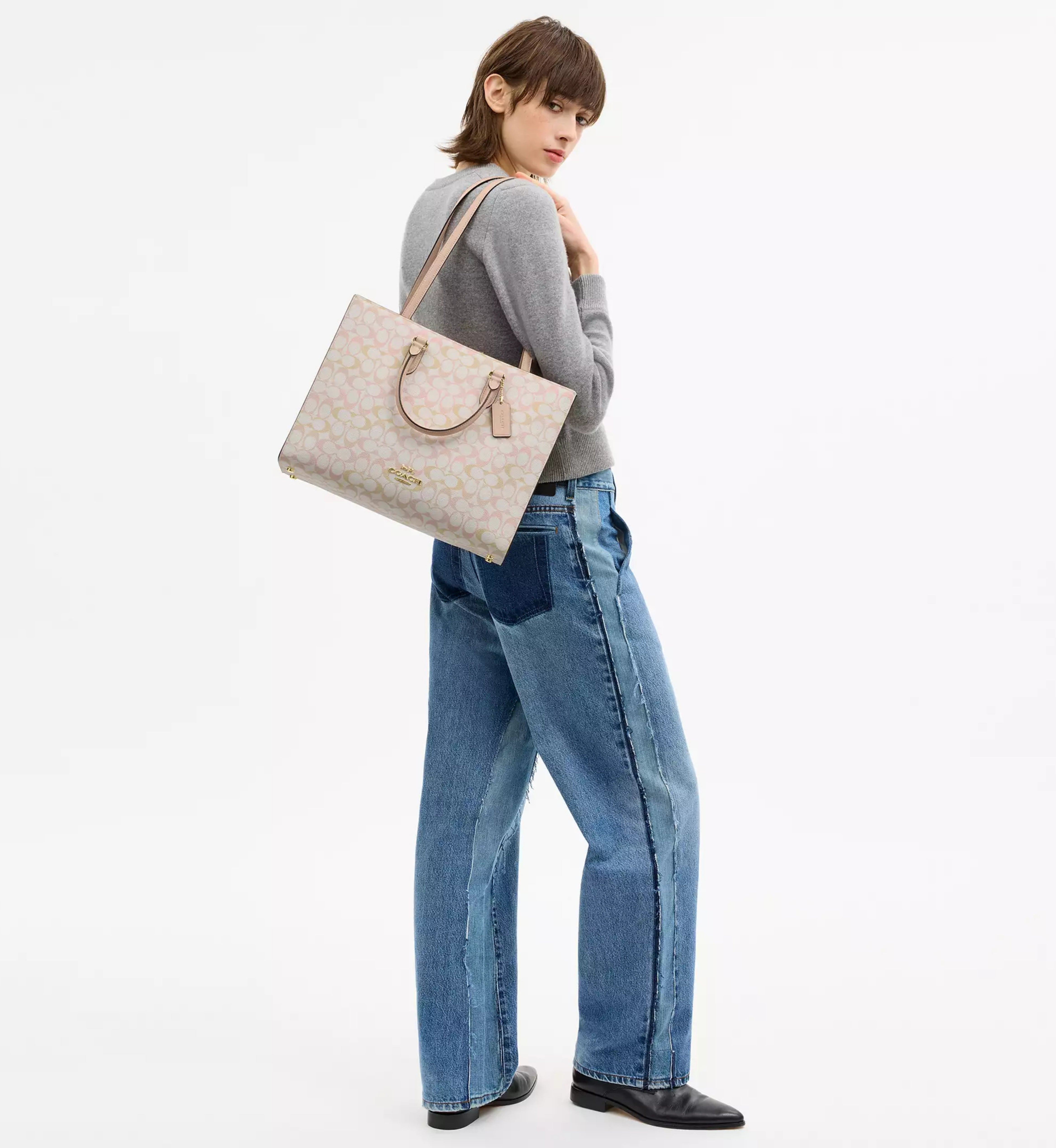 Coach Maggie Tote Bag In Pretty Signature Canvas 'Signature Canvas Im Chalk Pink'