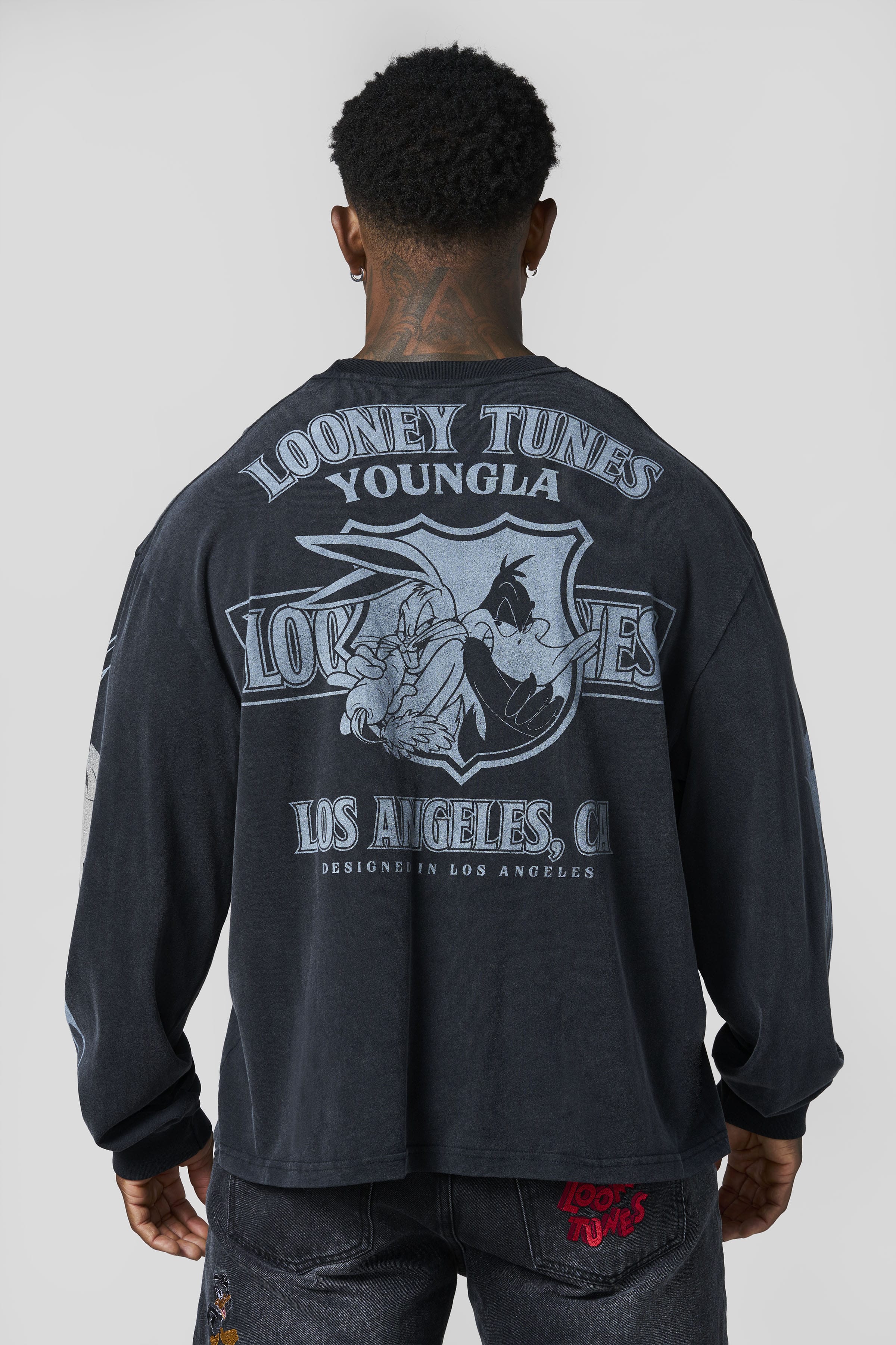 8114 - Looney Tunes Longsleeves 'Black Wash'