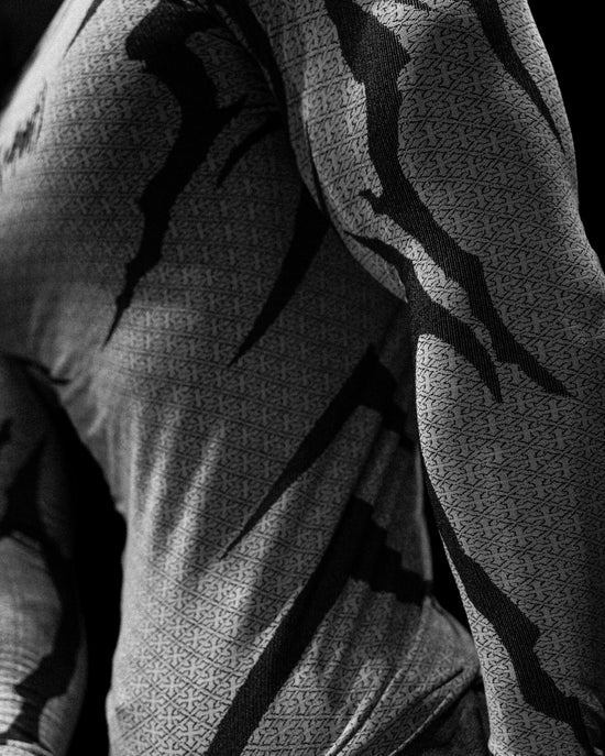 Breathe Divinity Doom Tech™ Armored Longsleeve Compression [DIVINE WHITE]