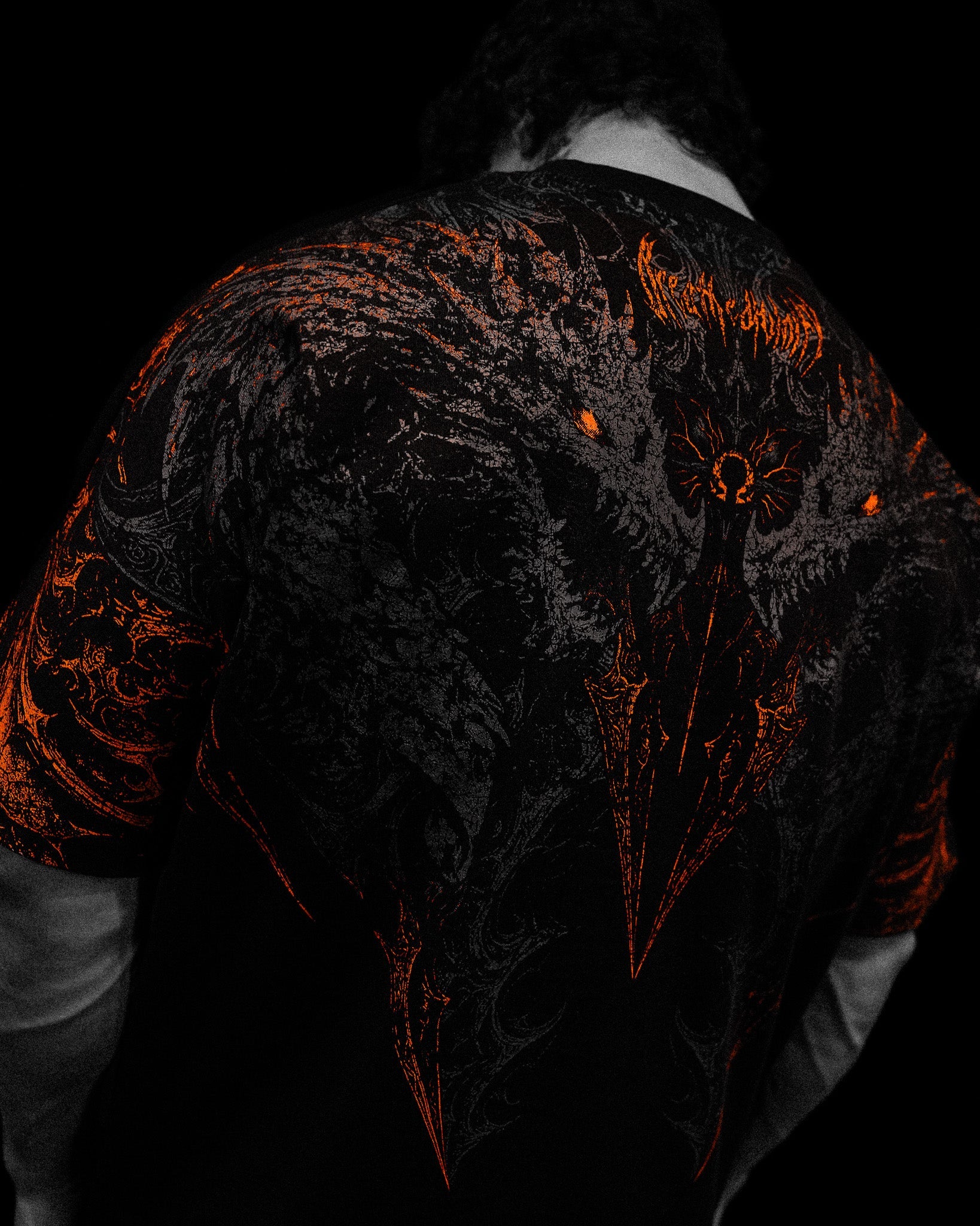 Breathe Divinity Blood Wyvern Oversized T-shirt [SCORCH]