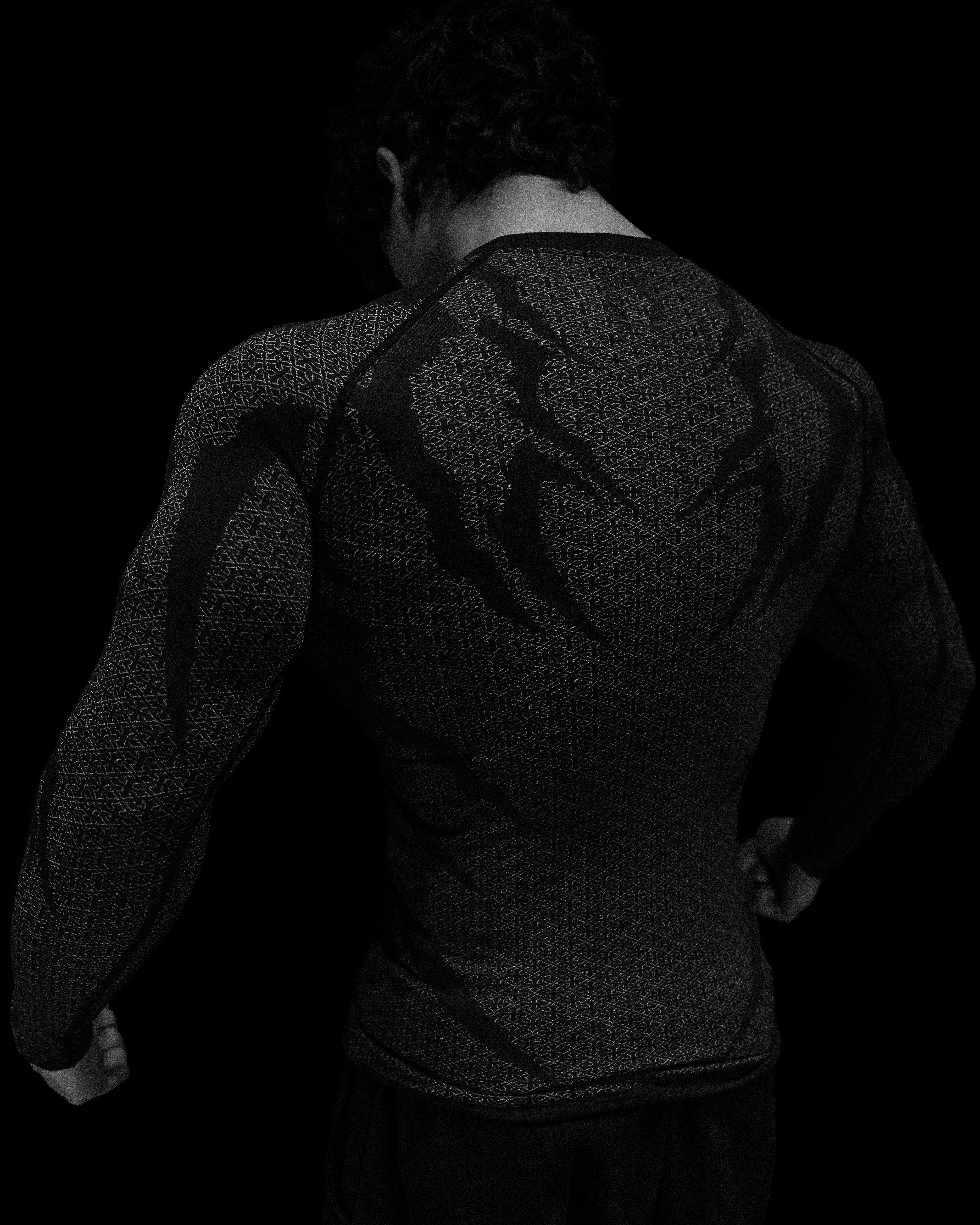 Breathe Divinity Doom Tech™ Armored Longsleeve Compression [DARKNESS]