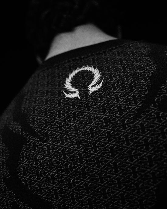 Breathe Divinity Doom Tech™ Armored Longsleeve Compression [MIDNIGHT]