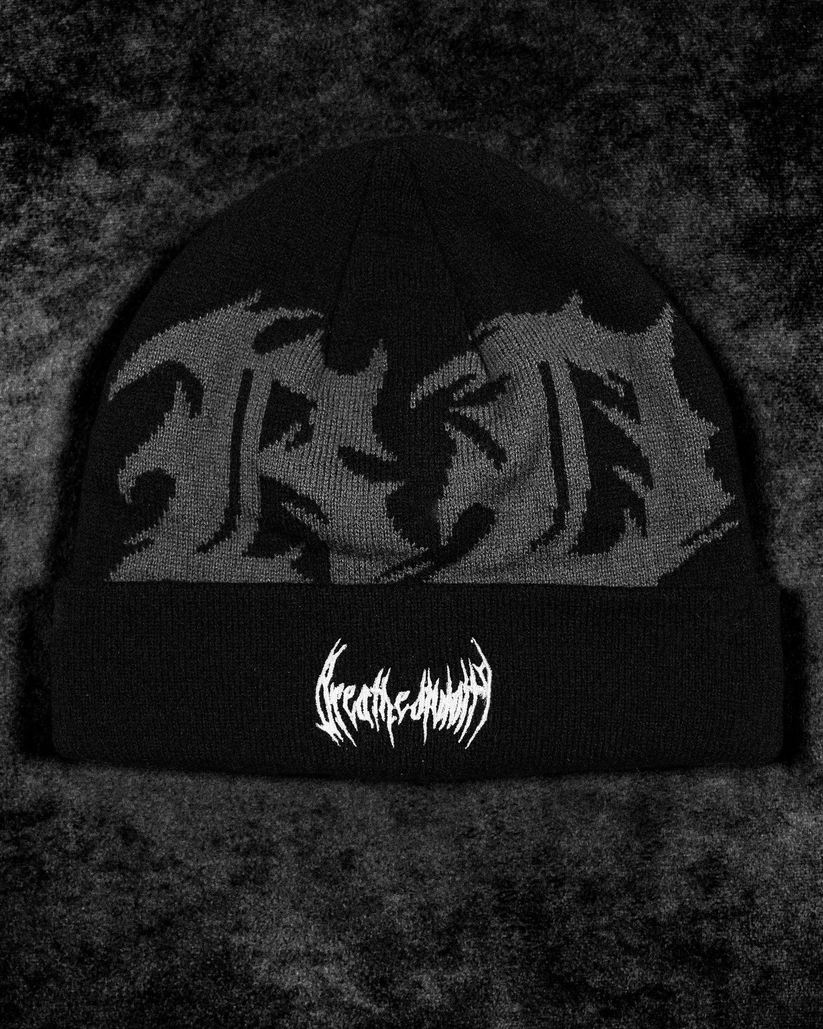 Breathe Divinity Essential Embroidery Cuff Beanie [DARKNESS]