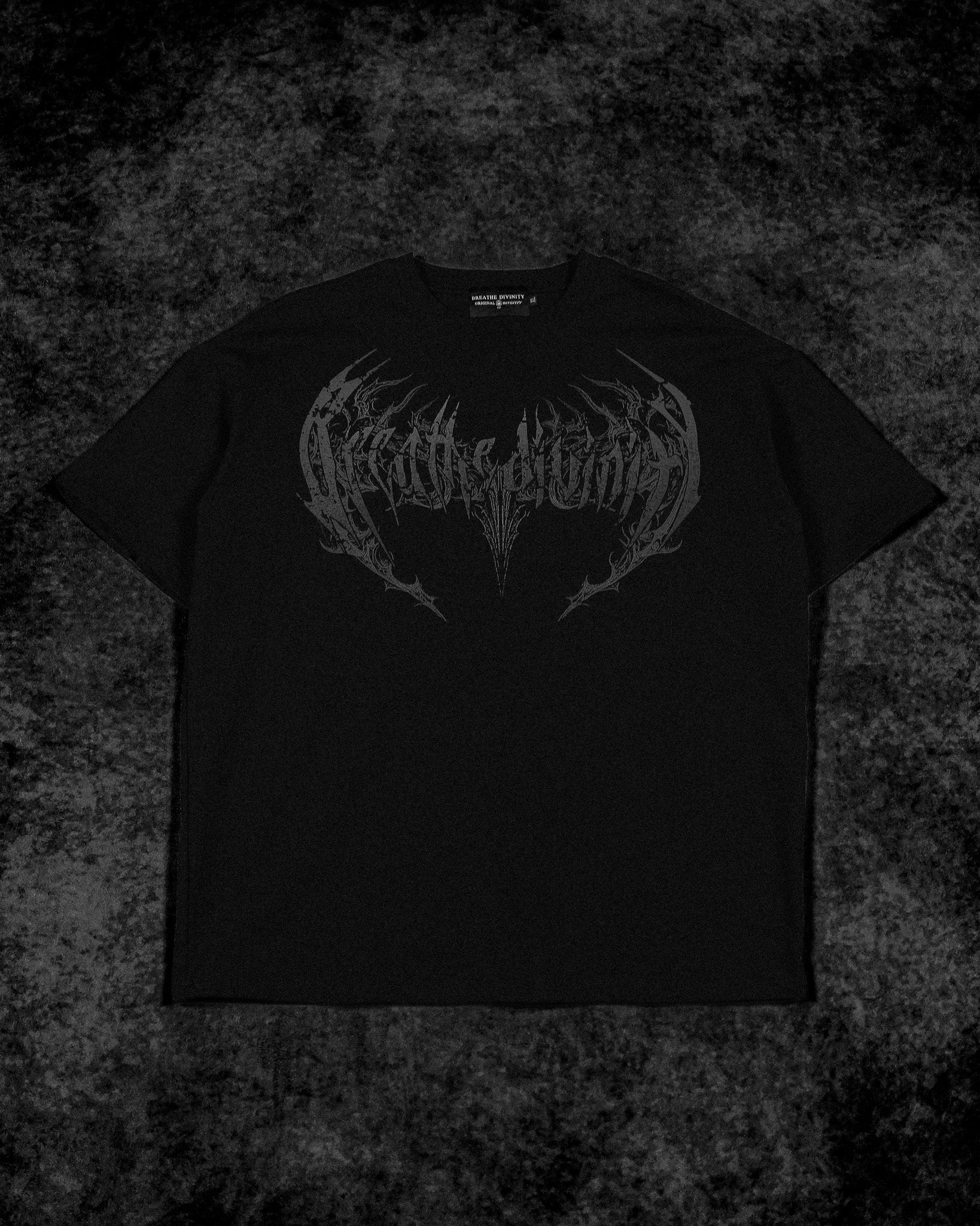 Breathe Divinity Blood Wyvern Oversized T-shirt [DARKNESS]