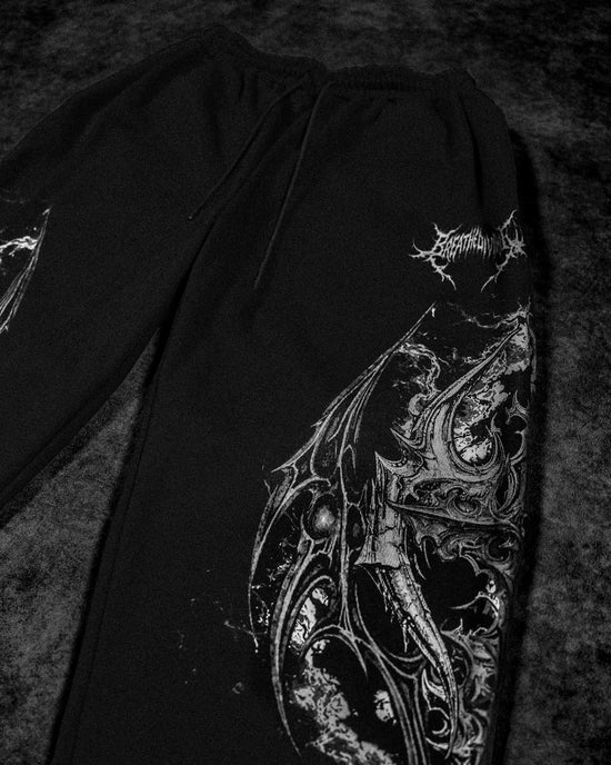 Breathe Divinity Executioner Banana Shape Uncuffed Sweatpants [VOID BLACK]