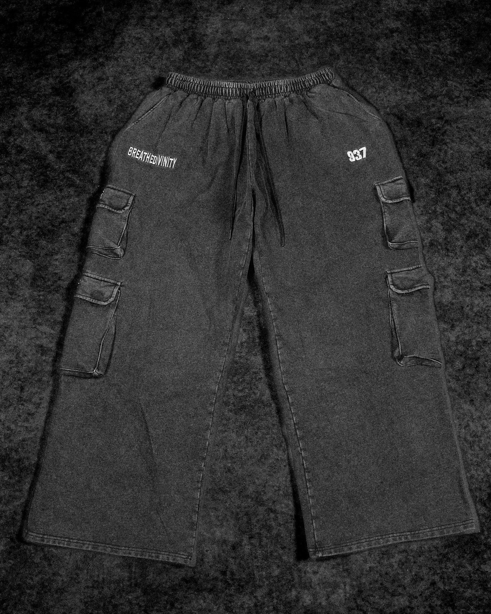 Breathe Divinity 937 Uncuffed Luxury Cargos [VINTAGE]