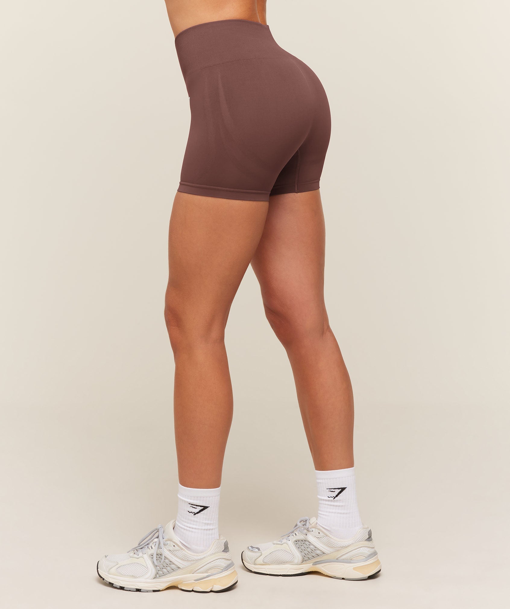 Gymshark Everyday Seamless Shorts 'Espresso Brown'