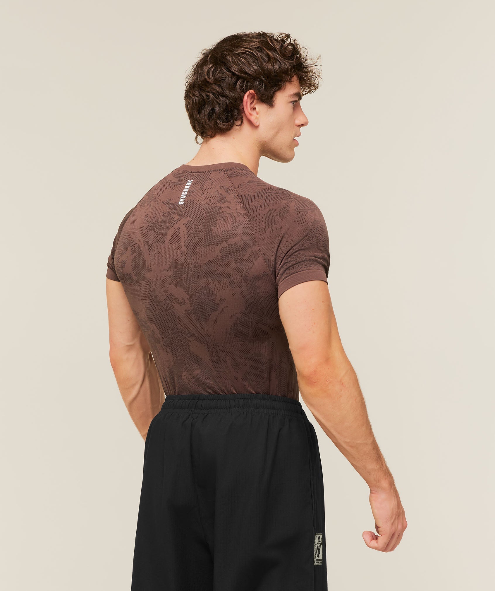 Gymshark Geo Seamless T-Shirt 'Espresso Brown Black'
