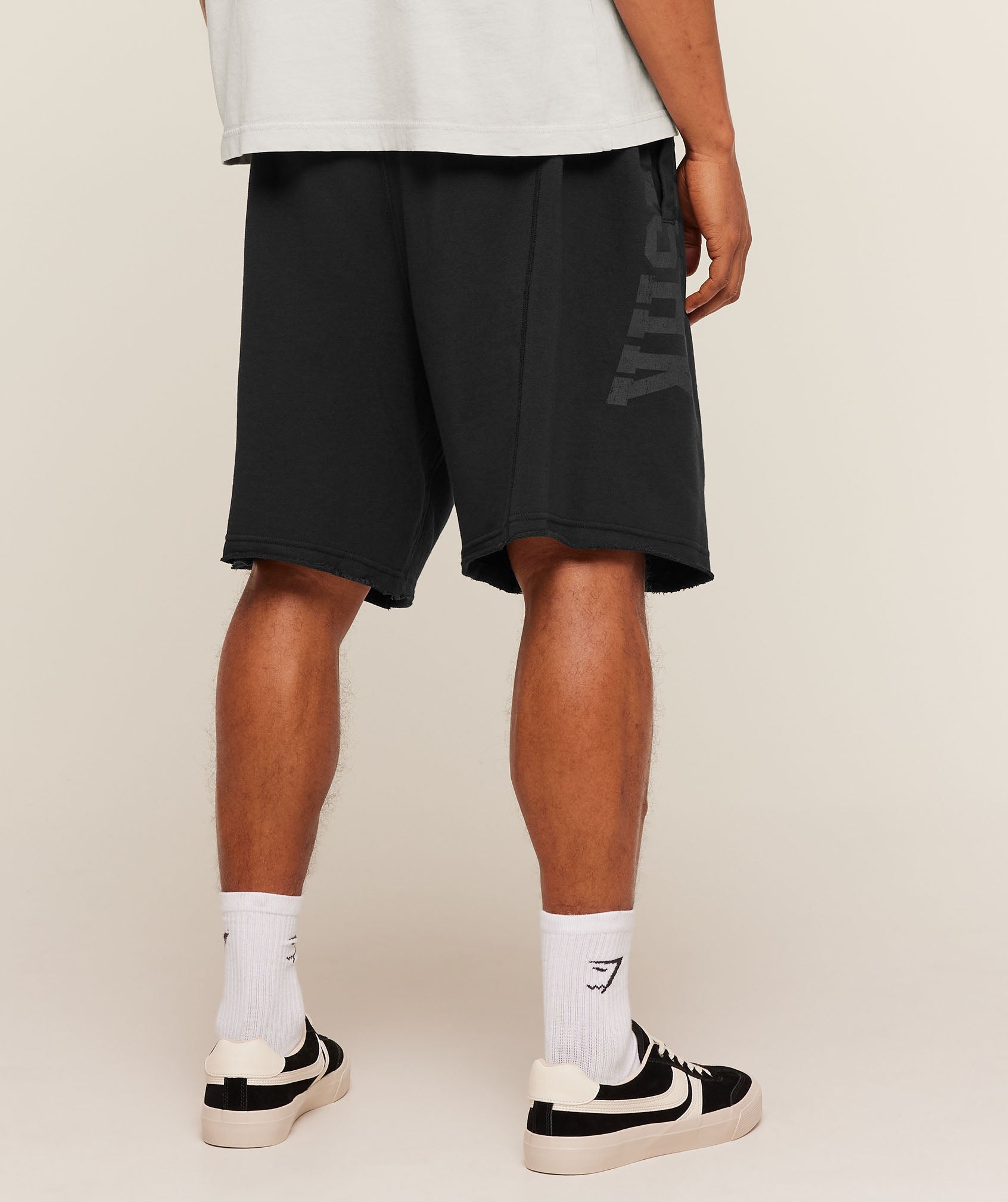 Gymshark Accent Graphic Sweat Shorts 'Black'