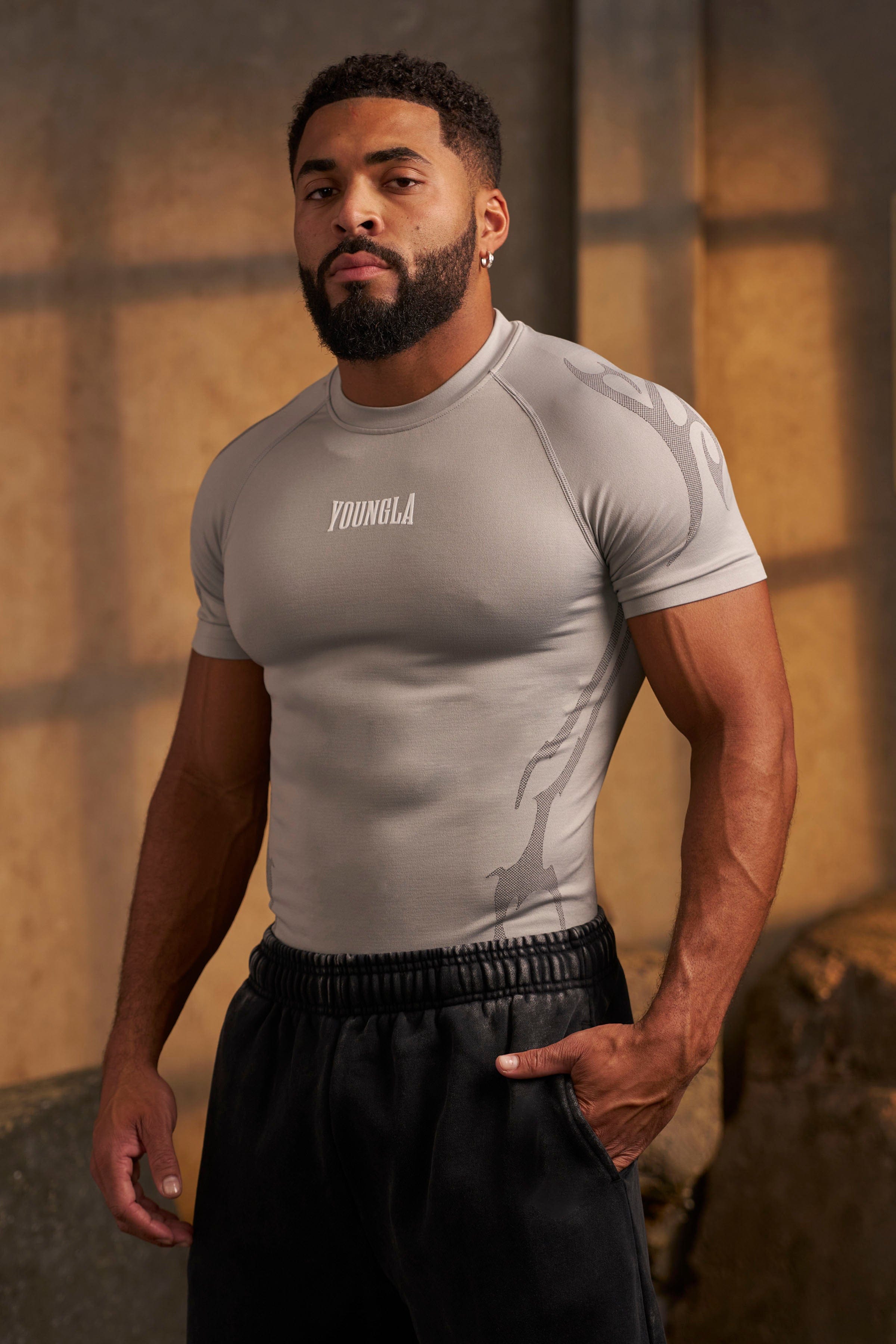 Young La 4067 - Gothic Compression Tees 'Grey'