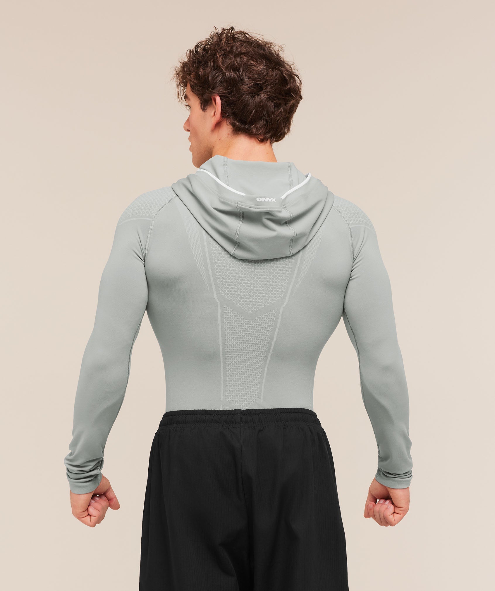 Gymshark Onyx V1 Hoodie 'Smokey Grey Light Grey White'