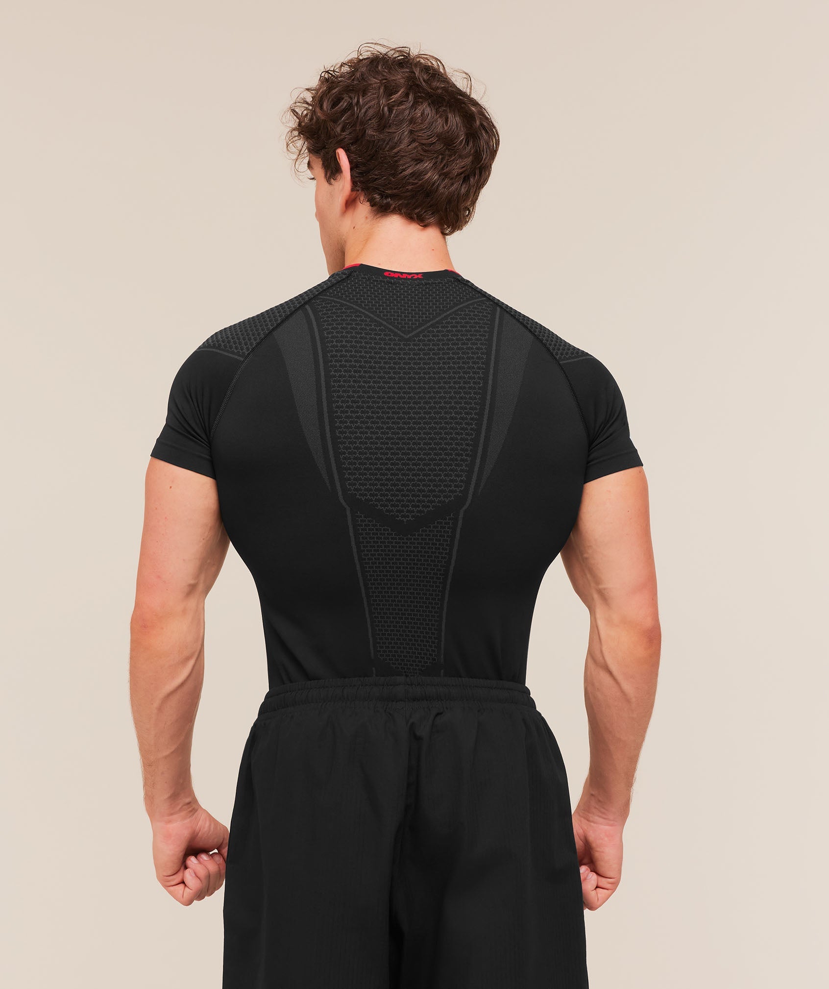 Gymshark Onyx V1 T-Shirt 'Black Onyx Grey Carmine Red'