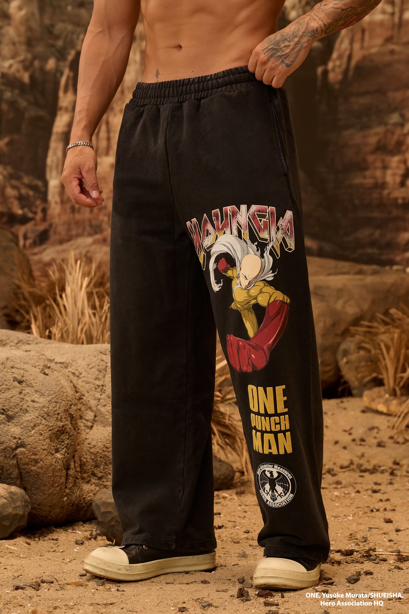 Young La 2017 - One Punch Man Sweats 'Caped Baldy'