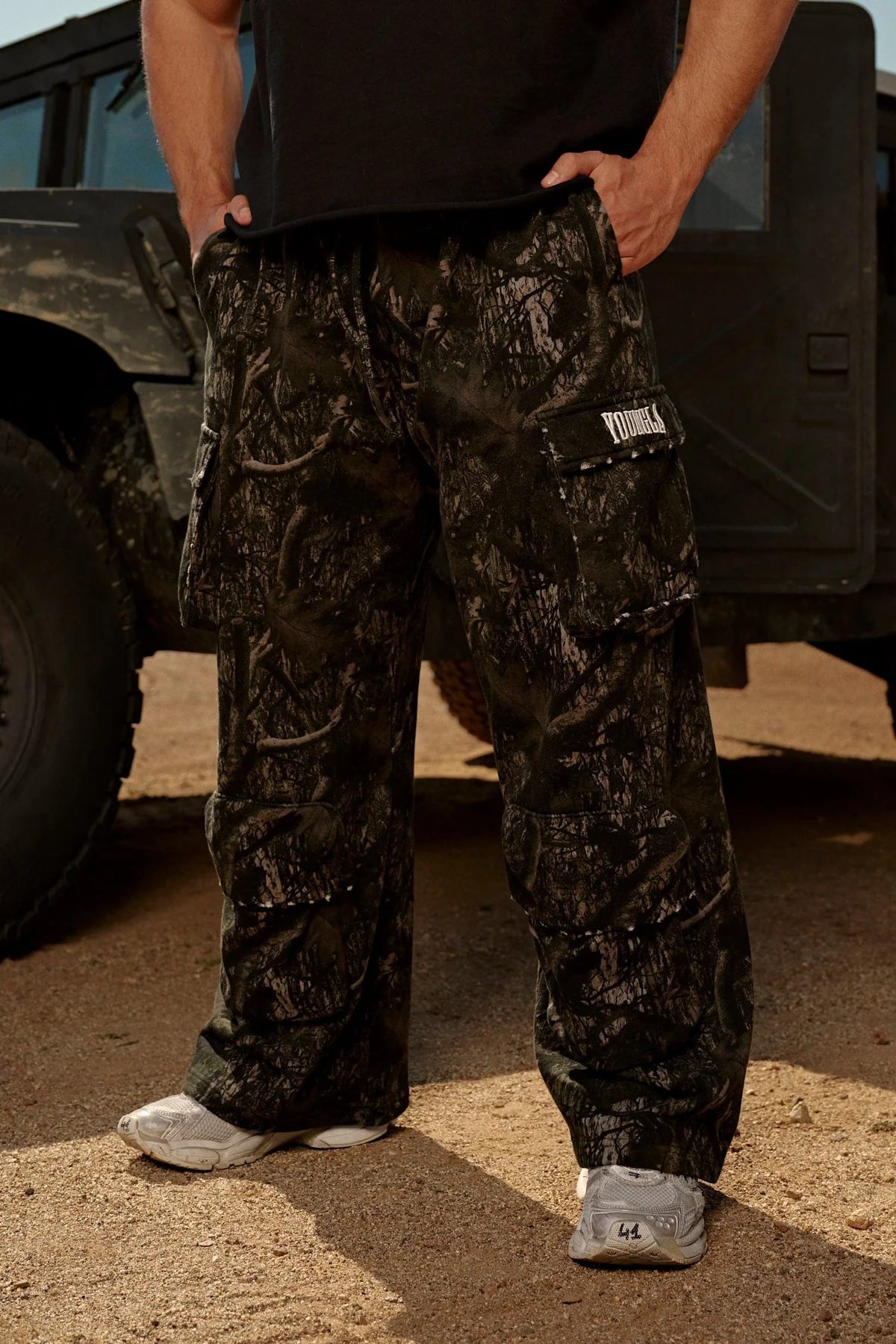 Young La 2033 - Heritage Cargo Sweats 'Dark Tree Camo'
