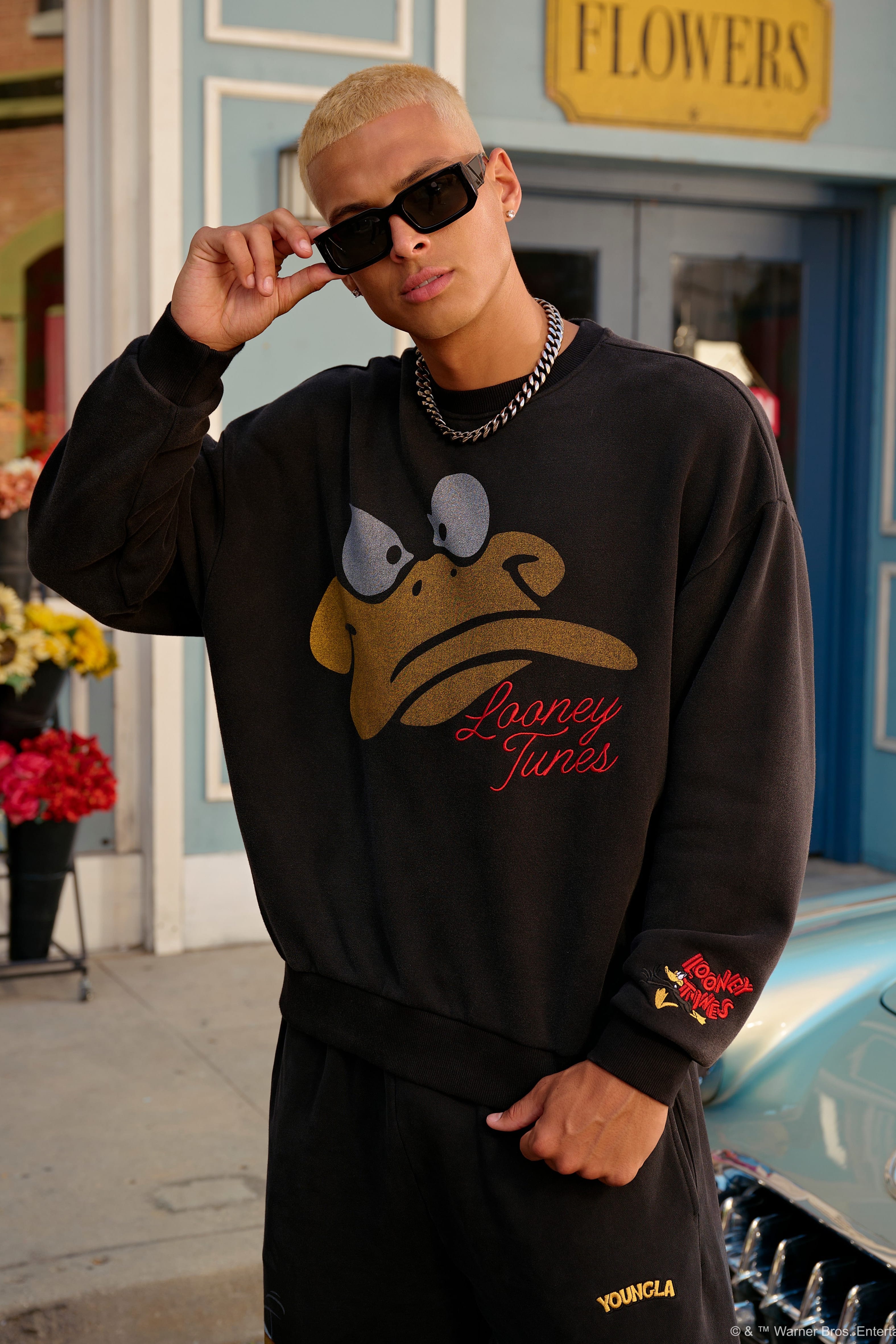 Young La 5255 - Looney Tunes Face Crewnecks 'Daffy F'