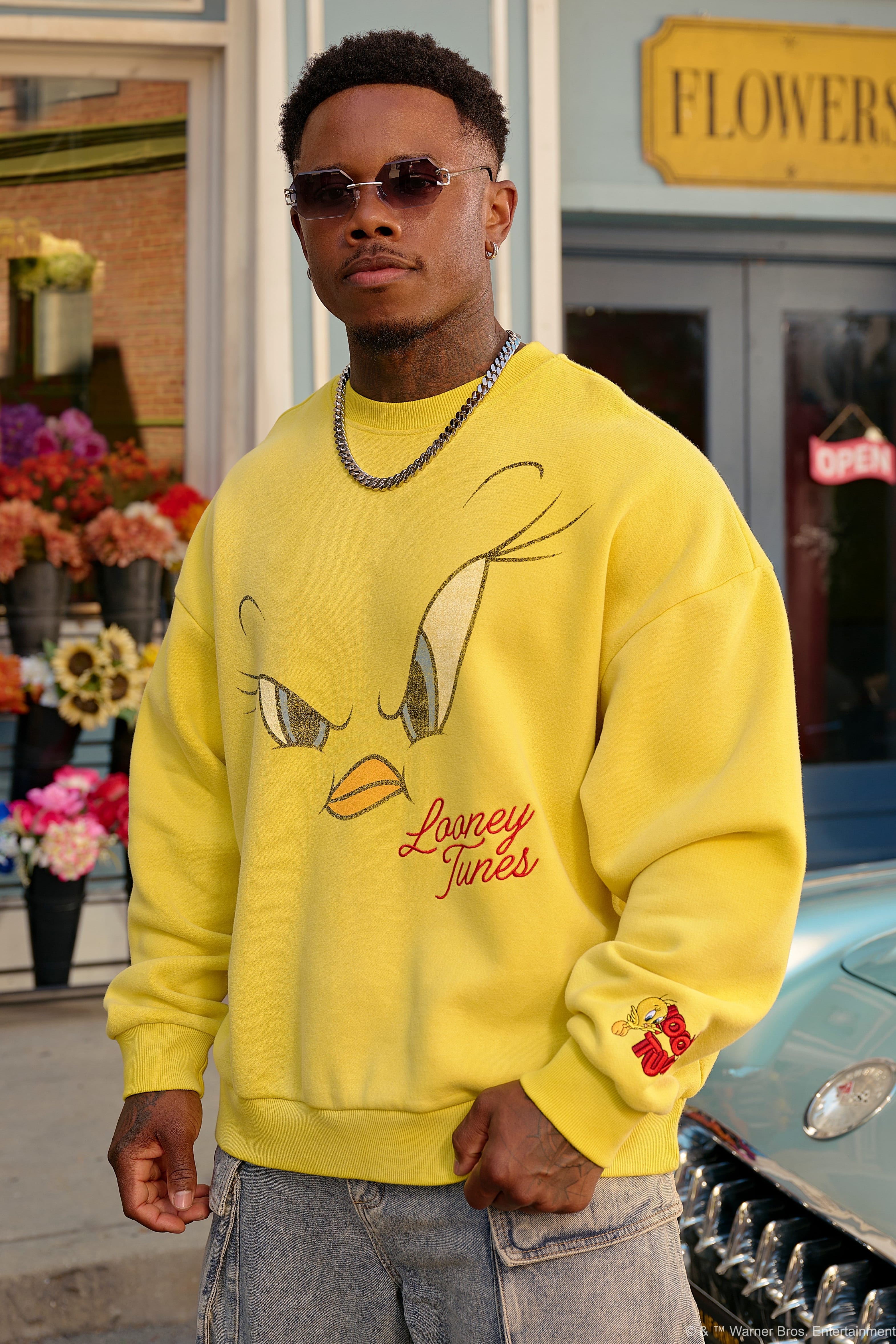 Young La 5255 - Looney Tunes Face Crewnecks 'Tweety Y'