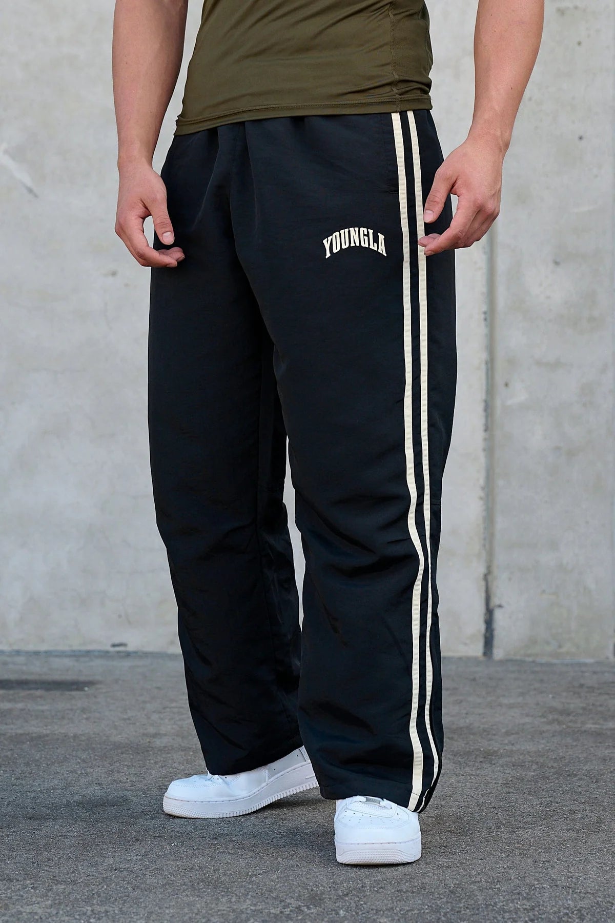 Young La 249 - Flagship Track Pants 'Black'