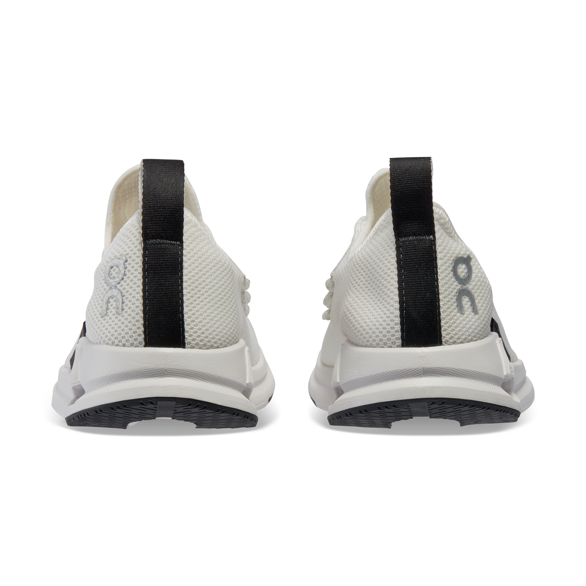 Cloudeasy Undyed-White | Black W