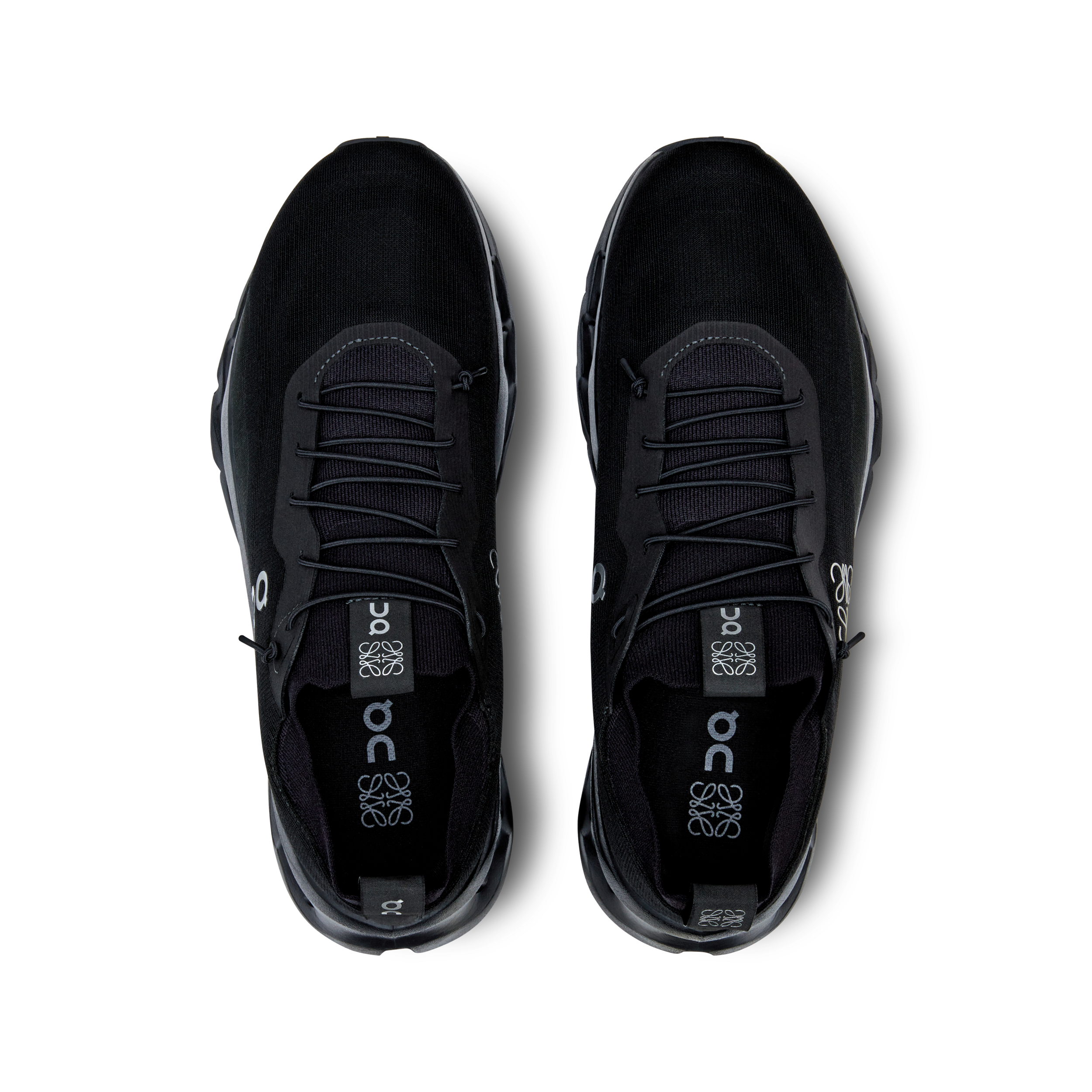 Cloudtilt LOEWE All Black M