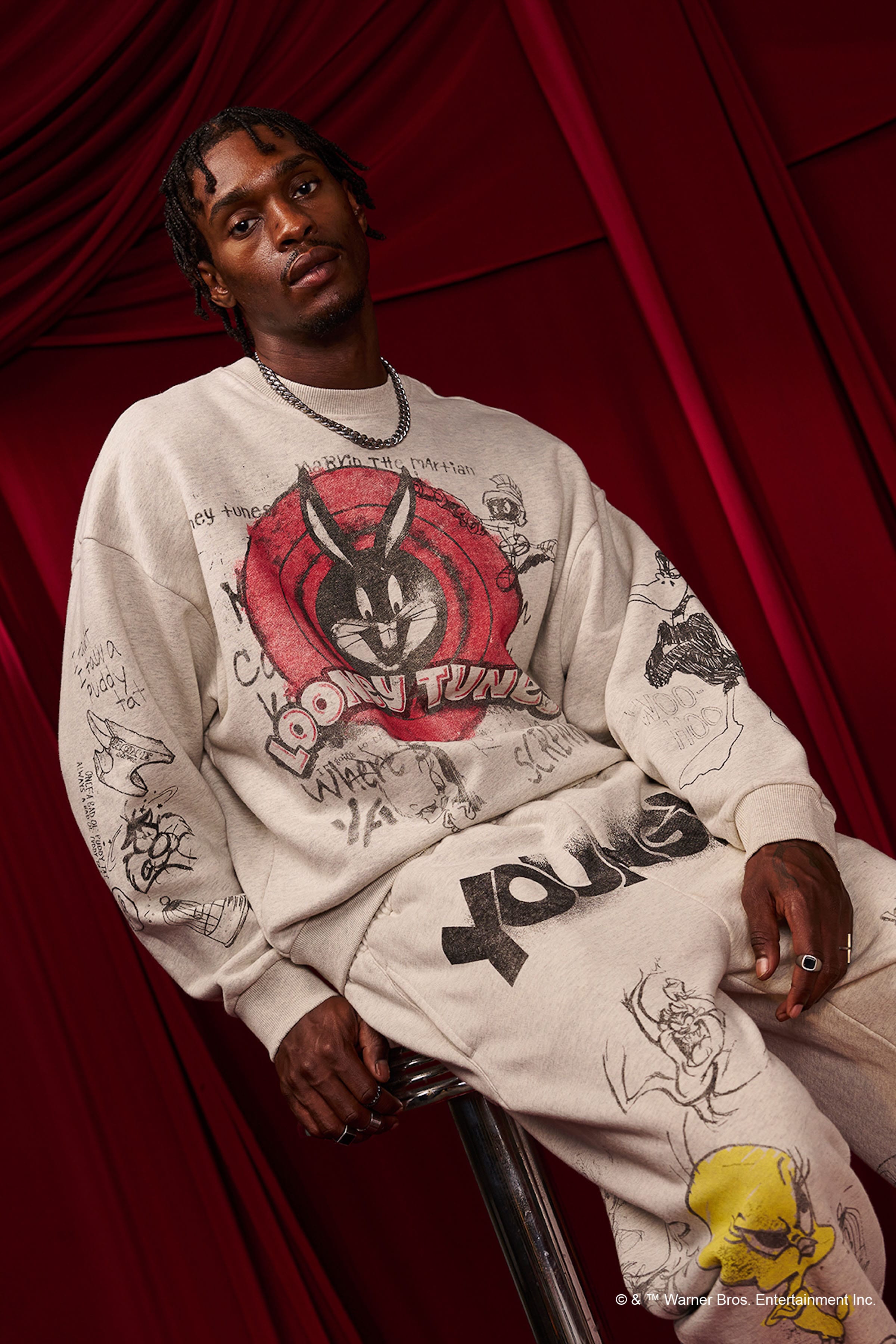 Young La 5256 - Looney Tunes Graffiti Crewnecks 'Allover Sketch'