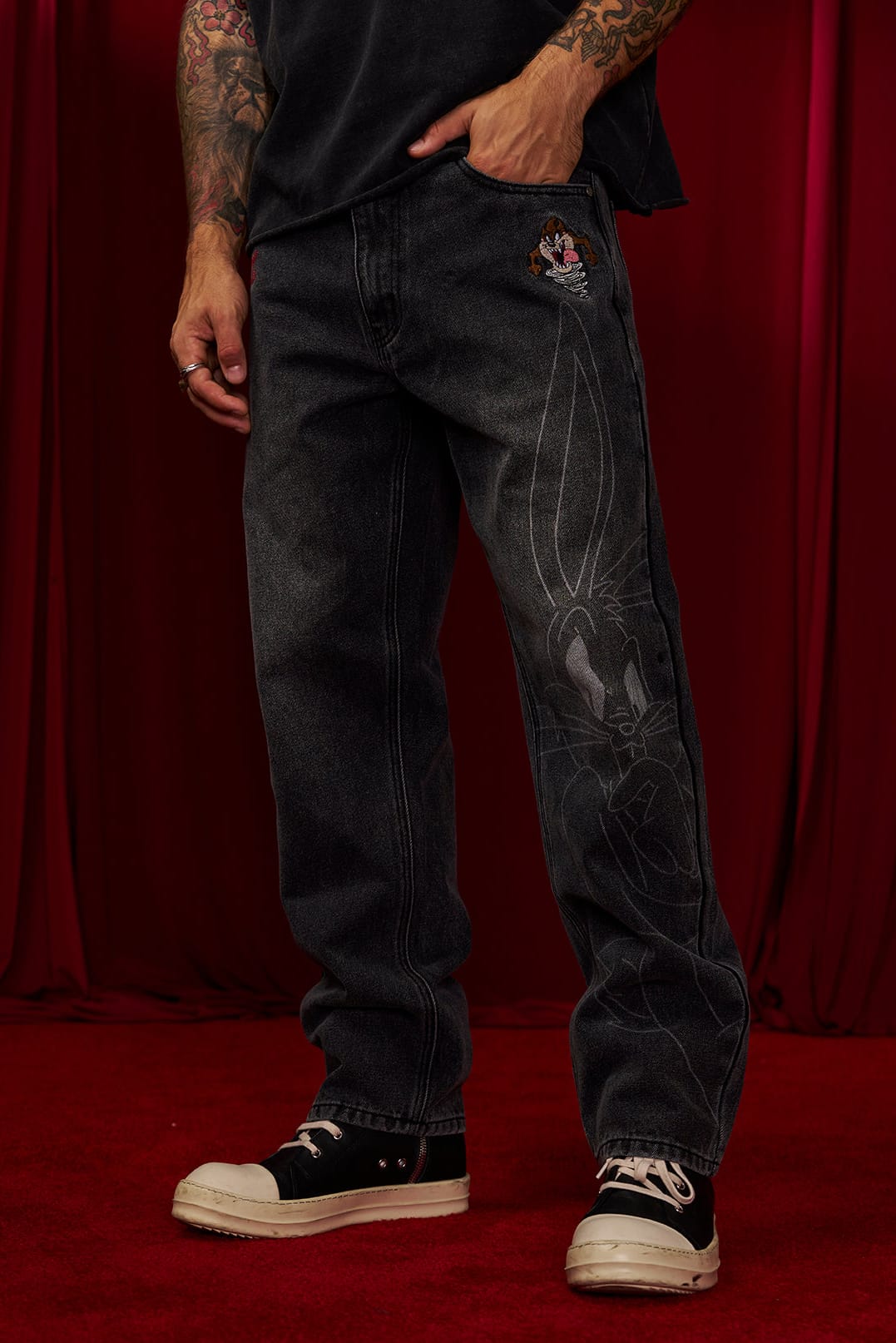 Young La 6035 - Looney Tunes Denim Jeans 'Black Wash'