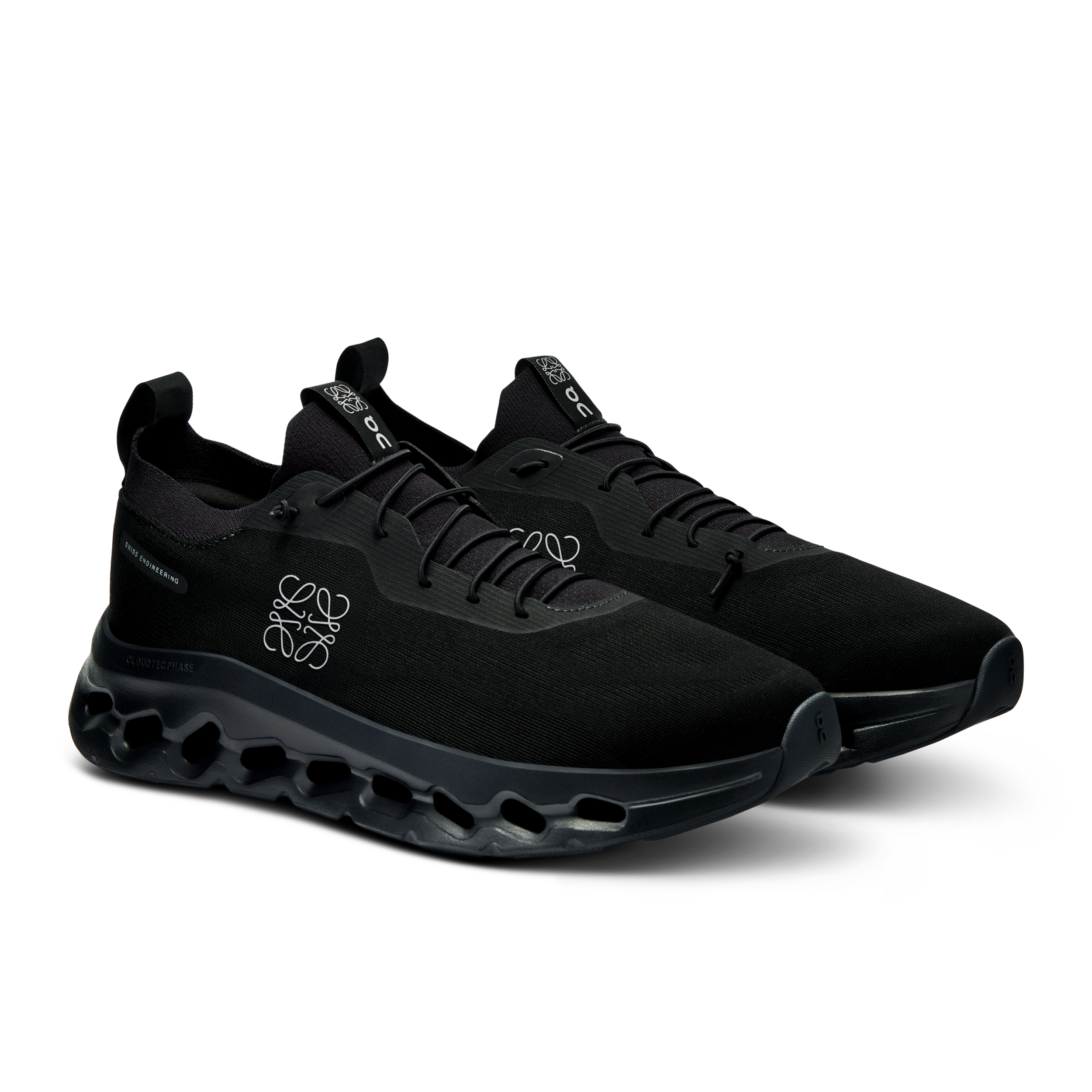 Cloudtilt LOEWE All Black M
