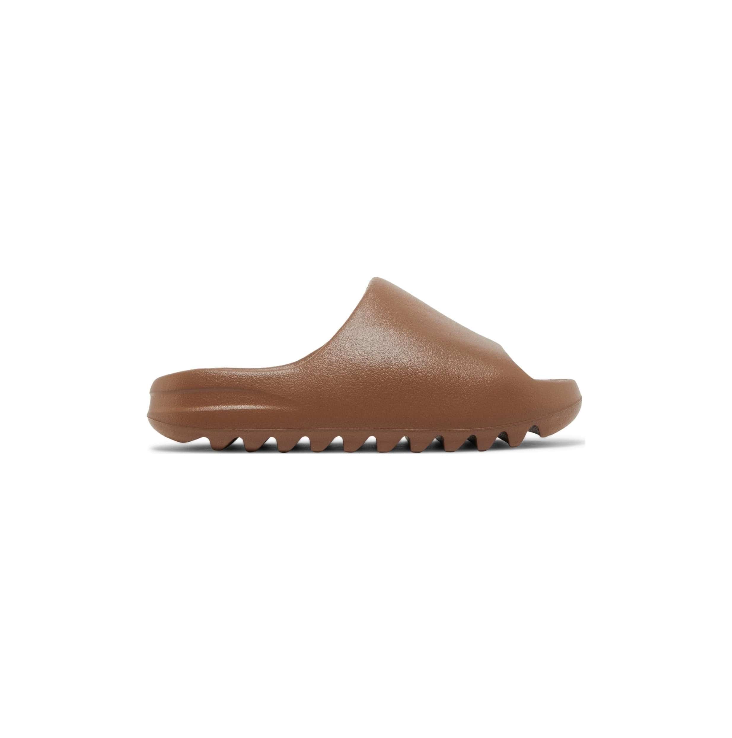 Yeezy Slides 'Flax' - Sneakflyy