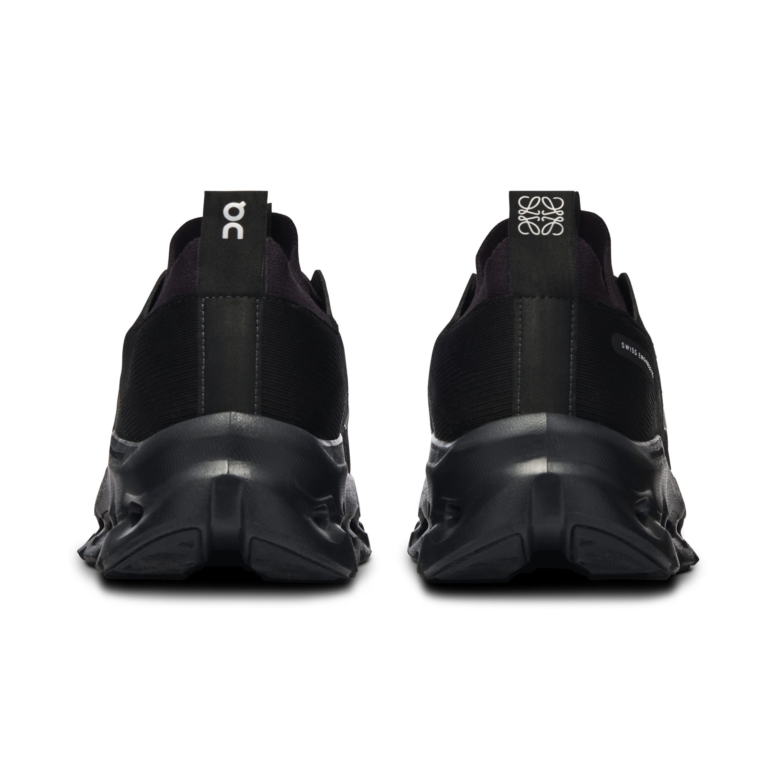 Cloudtilt LOEWE All Black W
