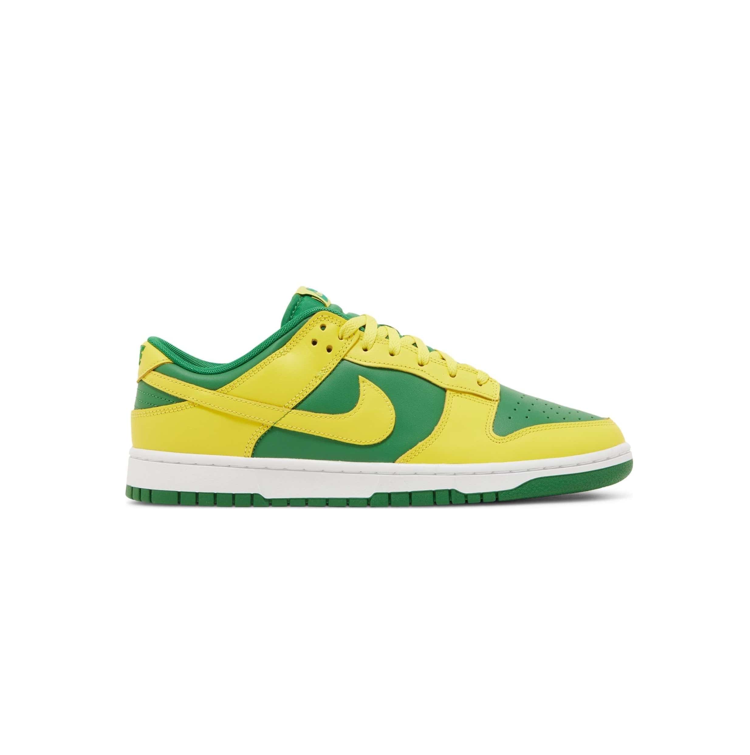 Dunk Low 'Reverse Brazil' - Sneakflyy