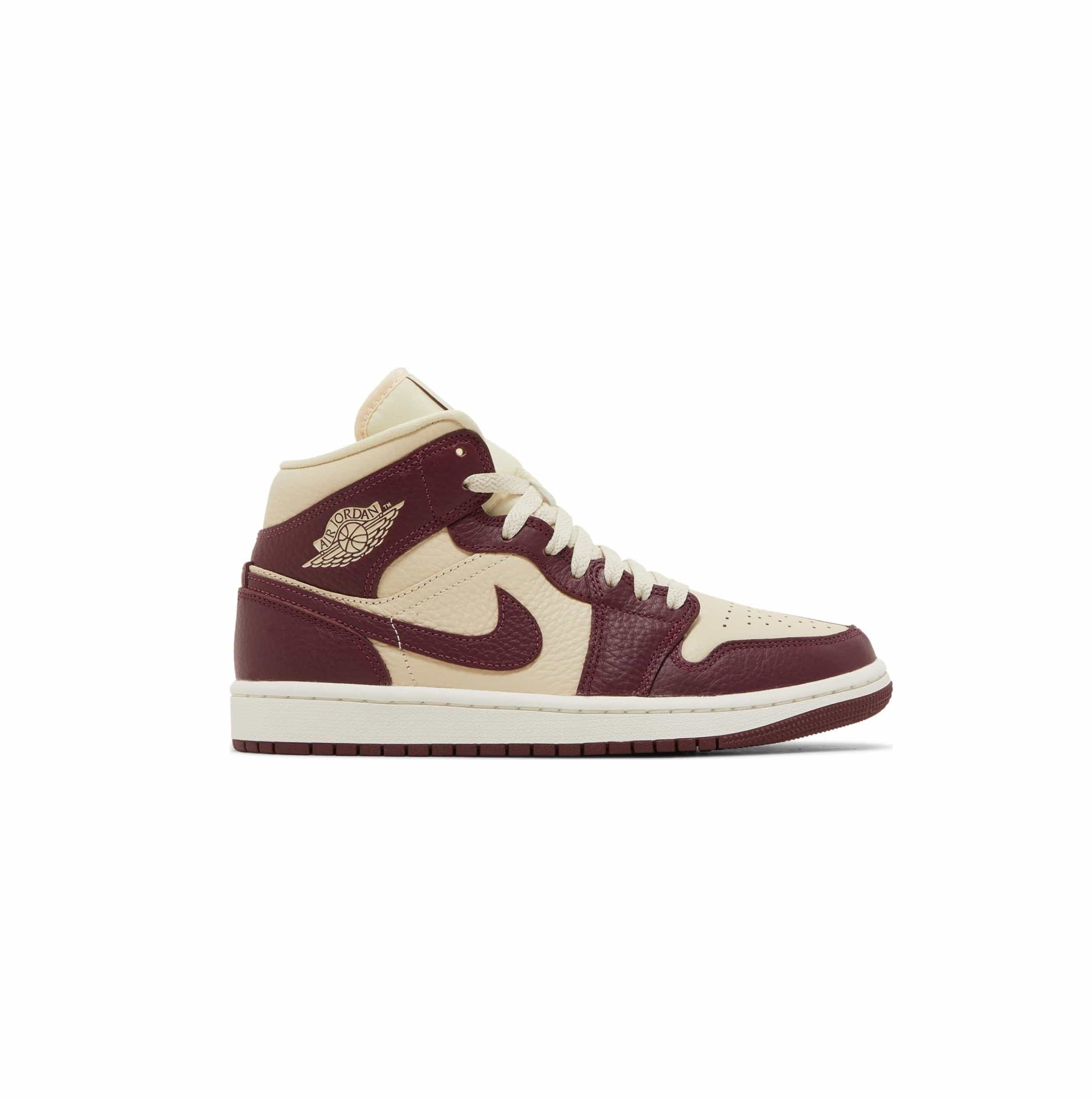 Wmns Air Jordan 1 Mid SE 'Split - Beach Cherrywood'