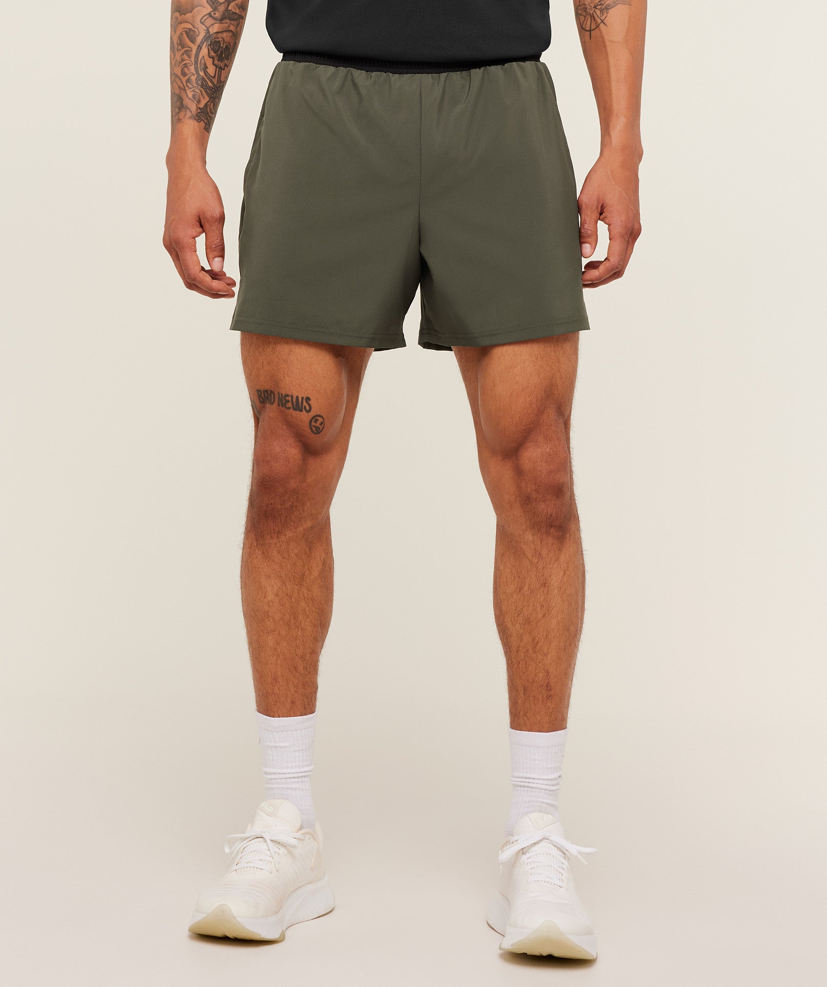 Gymshark Arrival Contrast Shorts 'Strength Green Black'