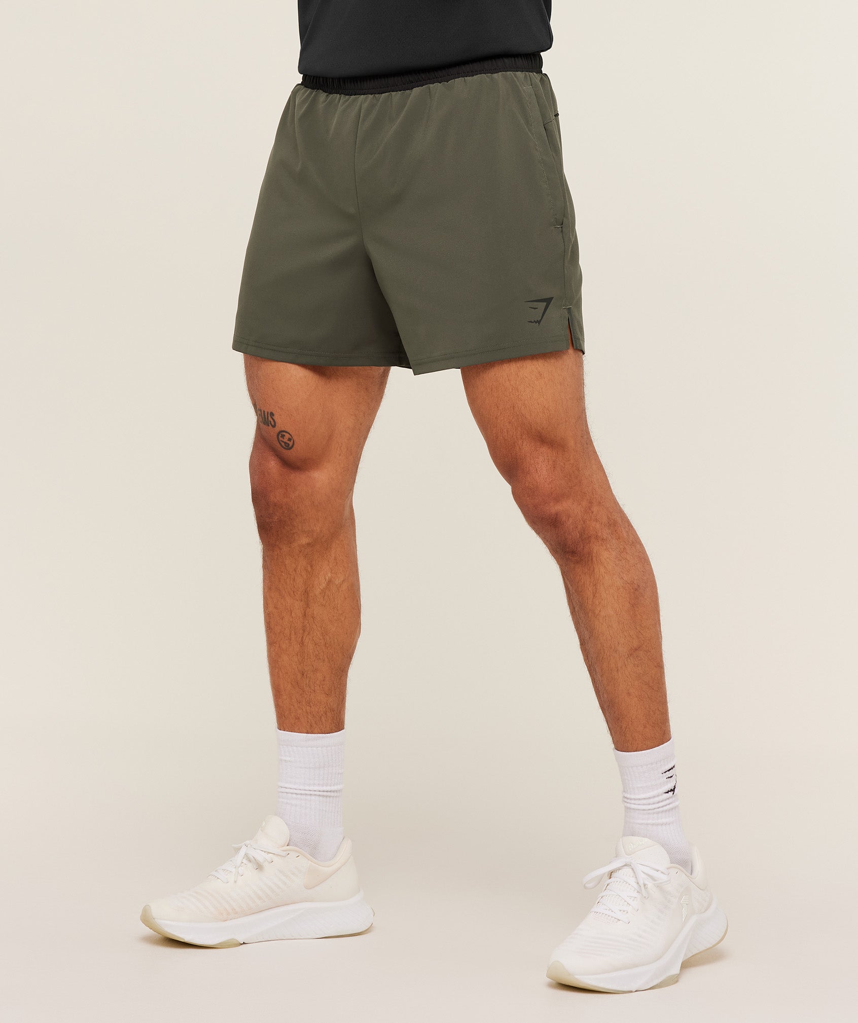 Gymshark Arrival Contrast Shorts 'Strength Green Black'