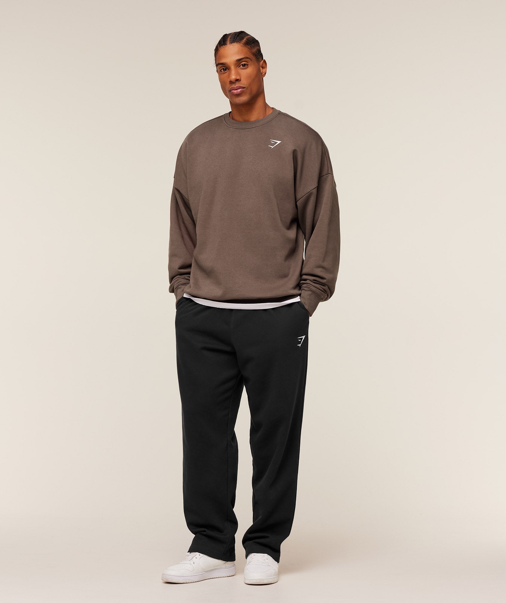 Gymshark Oversized Crest Crew 'Soft Brown'