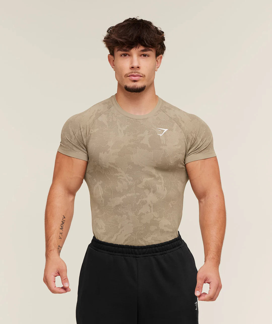 Gymshark Geo Seamless T-Shirt 'Cement Brown/Soul Brown'