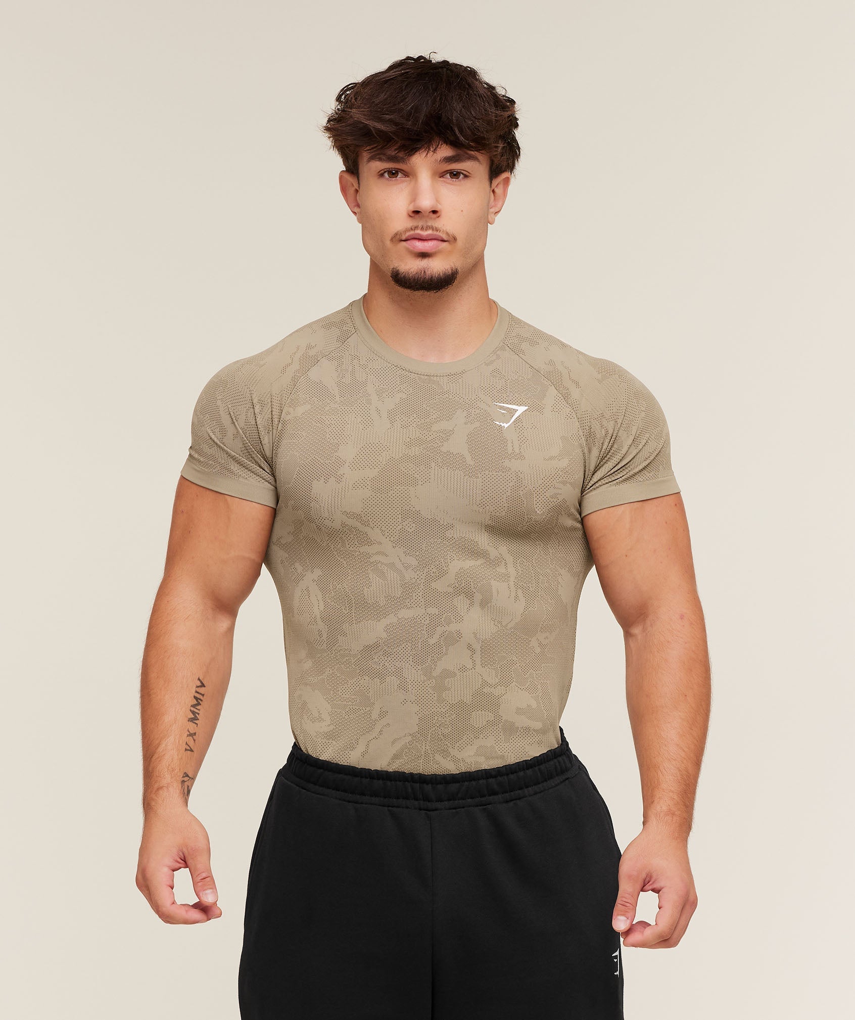 Gymshark Geo Seamless T-Shirt 'Cement Brown Soul Brown'