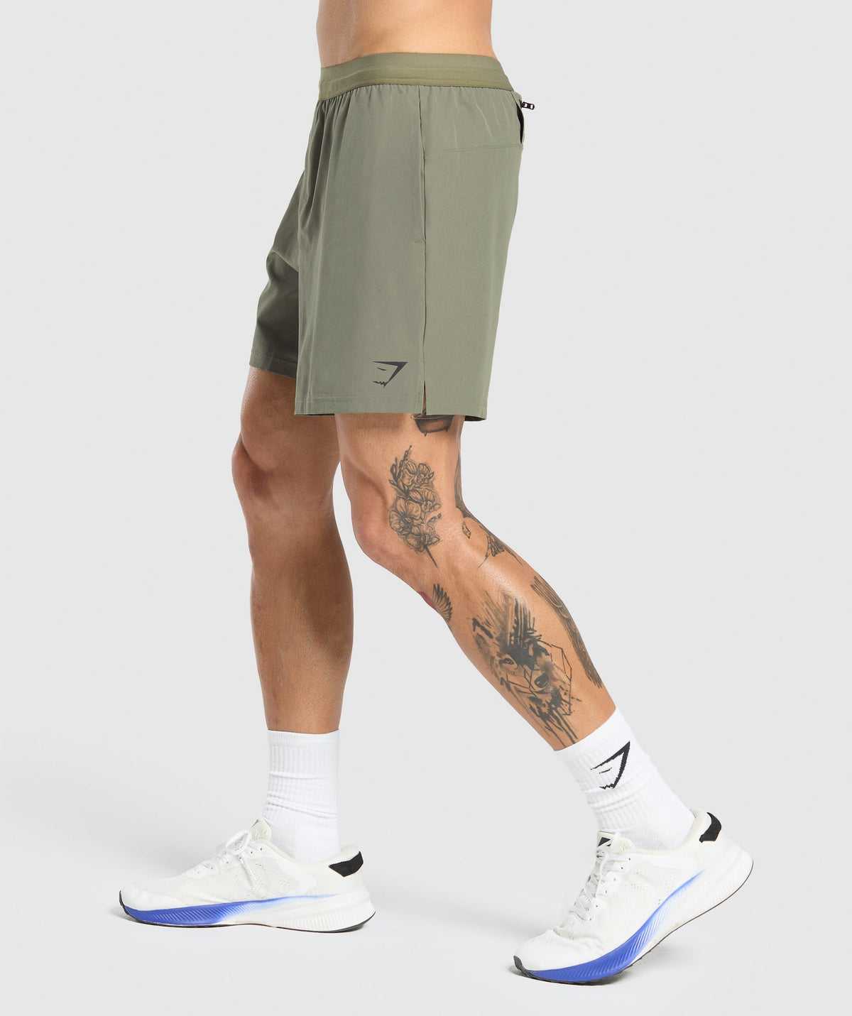 Gymshark Land to Water 6" Shorts 'Base Green'