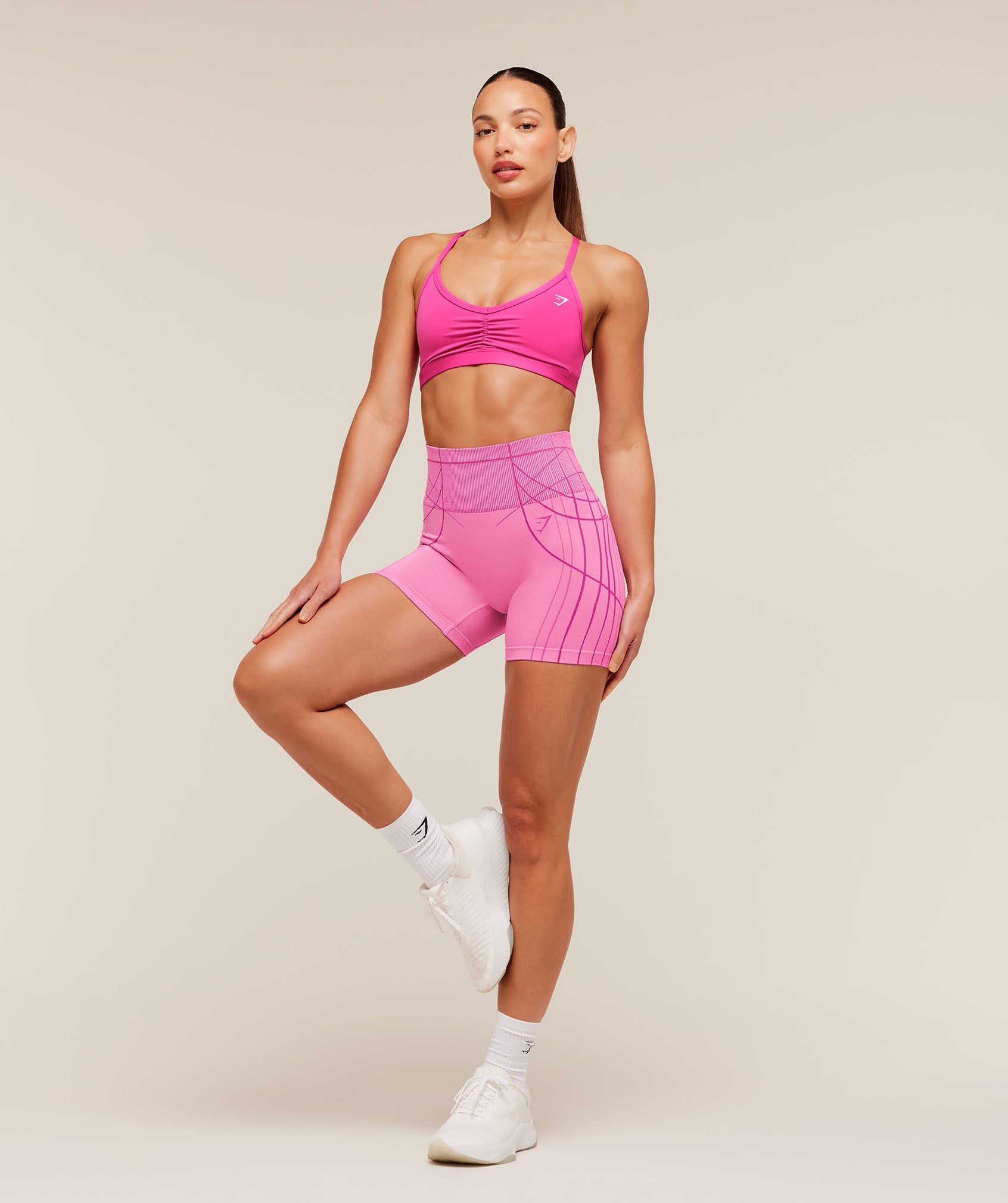 Gymshark Ruched Strappy Sports Bra 'Super-Set Pink'
