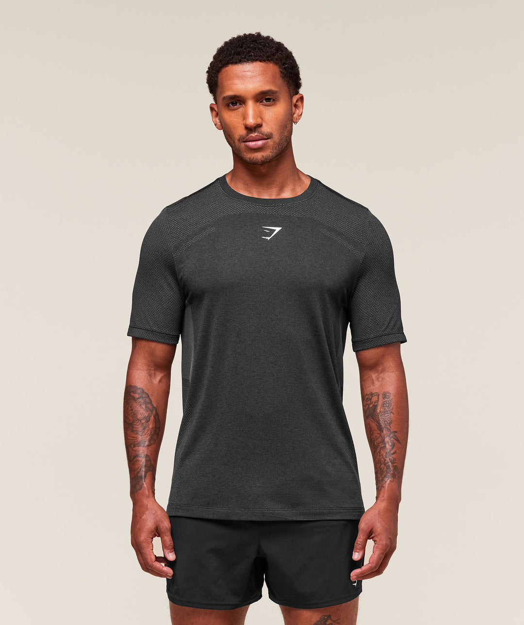 Gymshark Lightweight Seamless T-Shirt 'Black/Silhouette Grey'