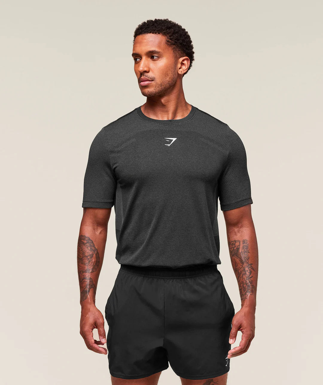 Gymshark Lightweight Seamless T-Shirt 'Black/Silhouette Grey'