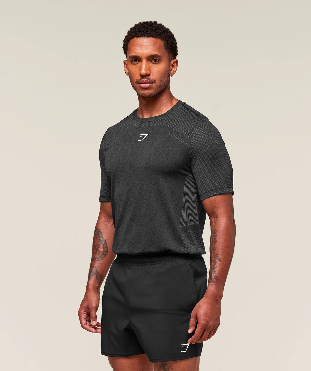 Gymshark Lightweight Seamless T-Shirt 'Black/Silhouette Grey'