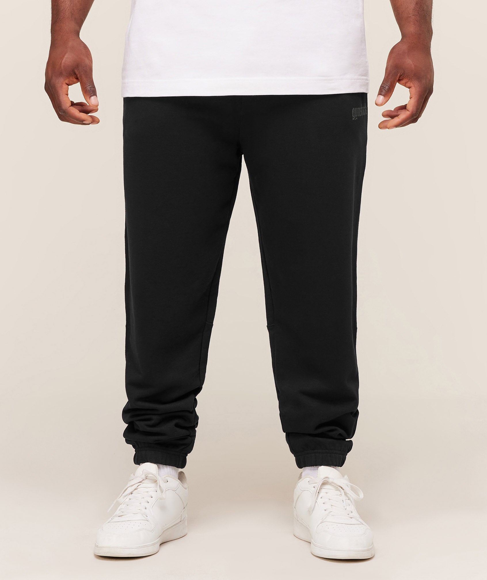 Gymshark Olde English Joggers 'Black'