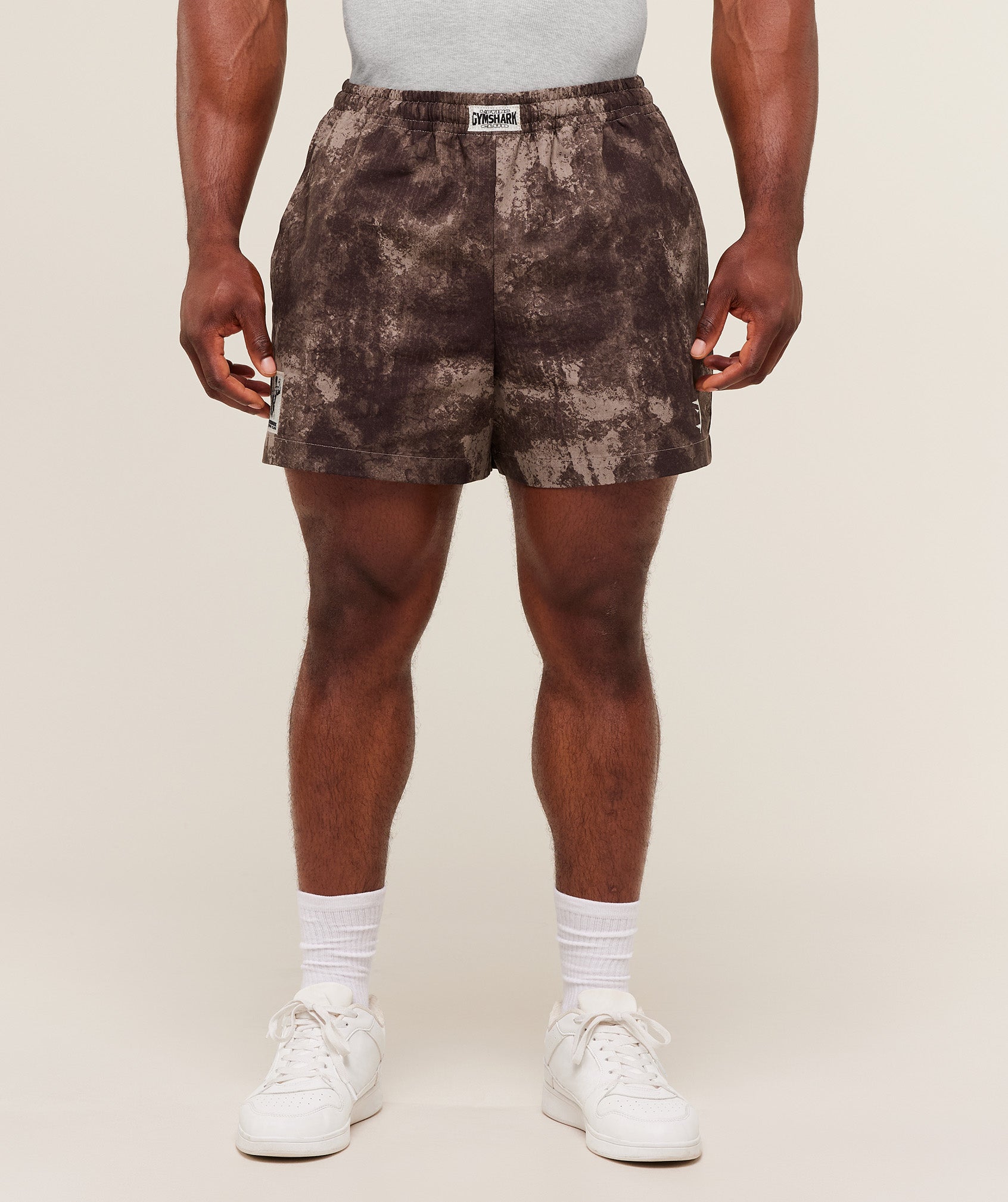 Gymshark Pumper Shorts 5" 'Soul Taupe'