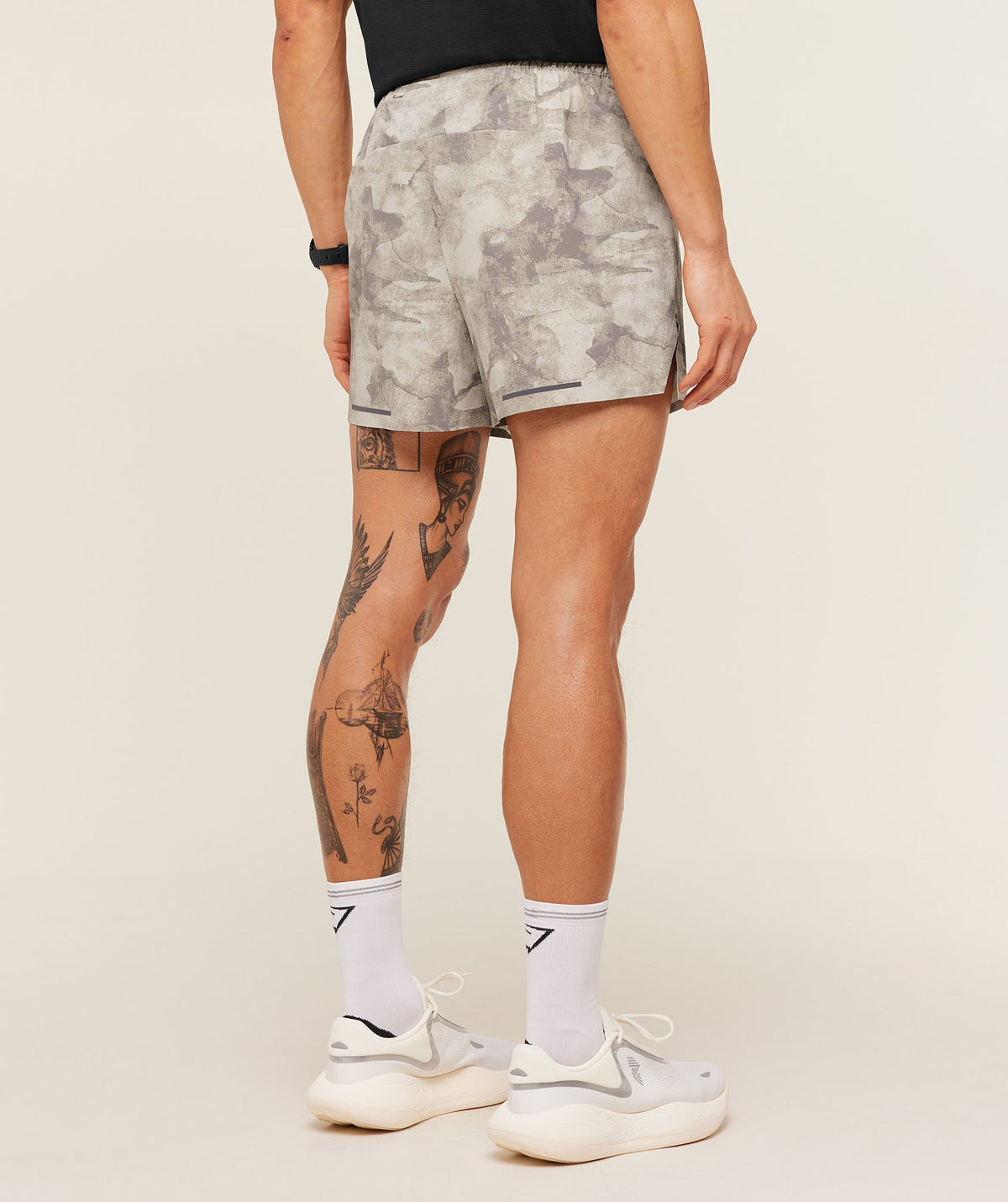 Gymshark Running Elite 5" Short 'Pebble Grey'