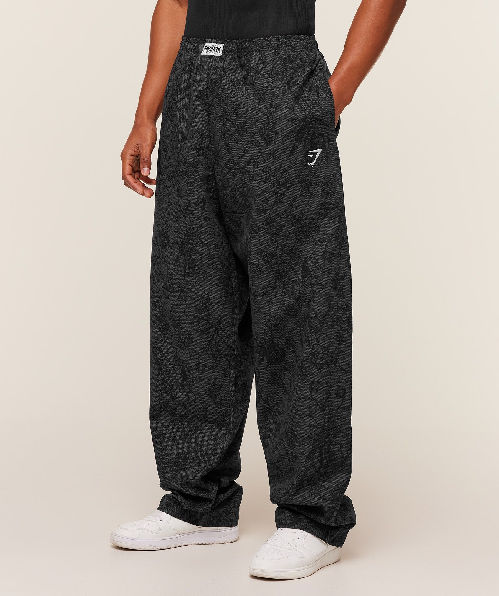 Gymshark Straight Leg Pumper Pants 'Black Grey'