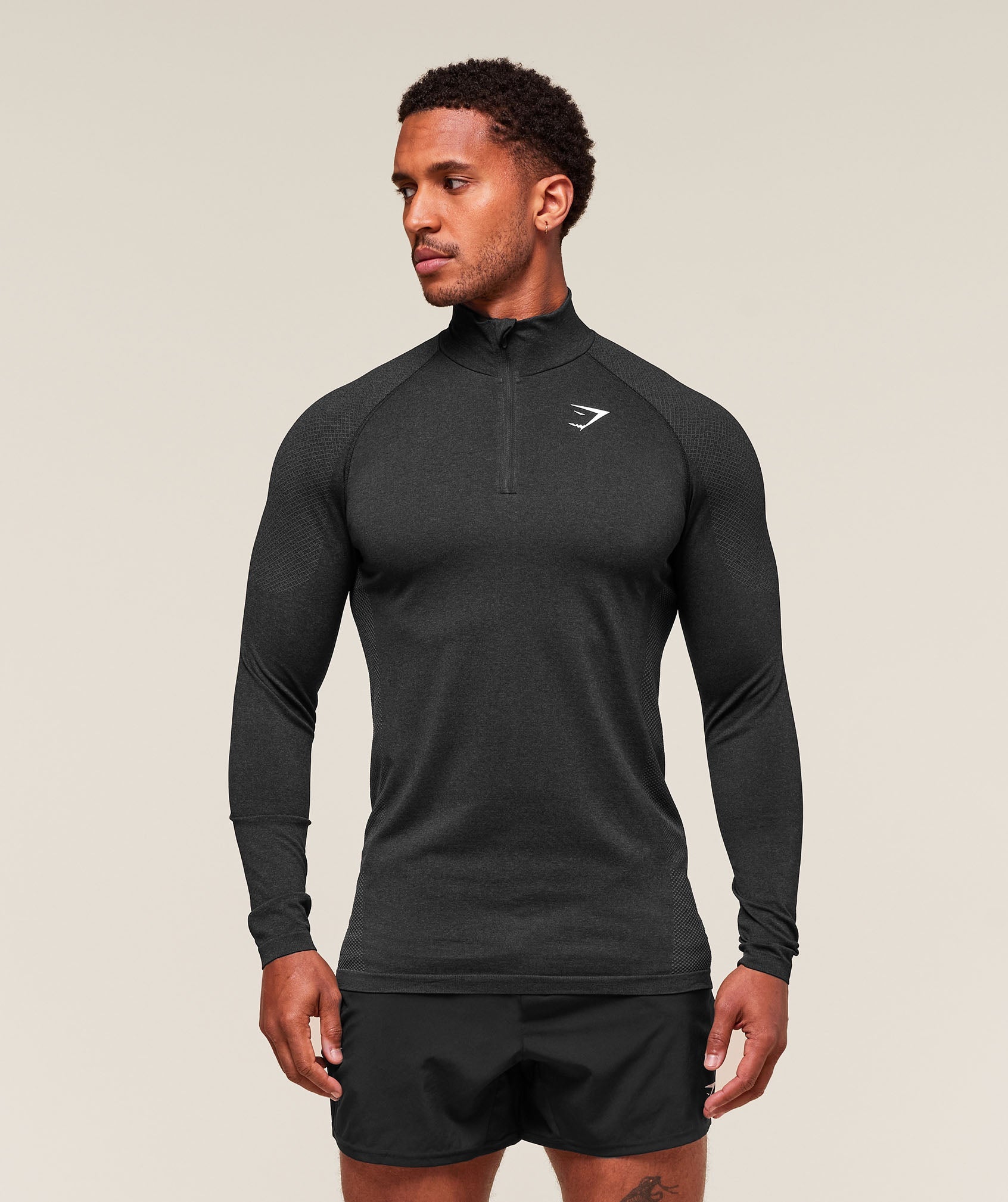 Gymshark Vital 1/4 Zip 'Black Silhouette Grey'