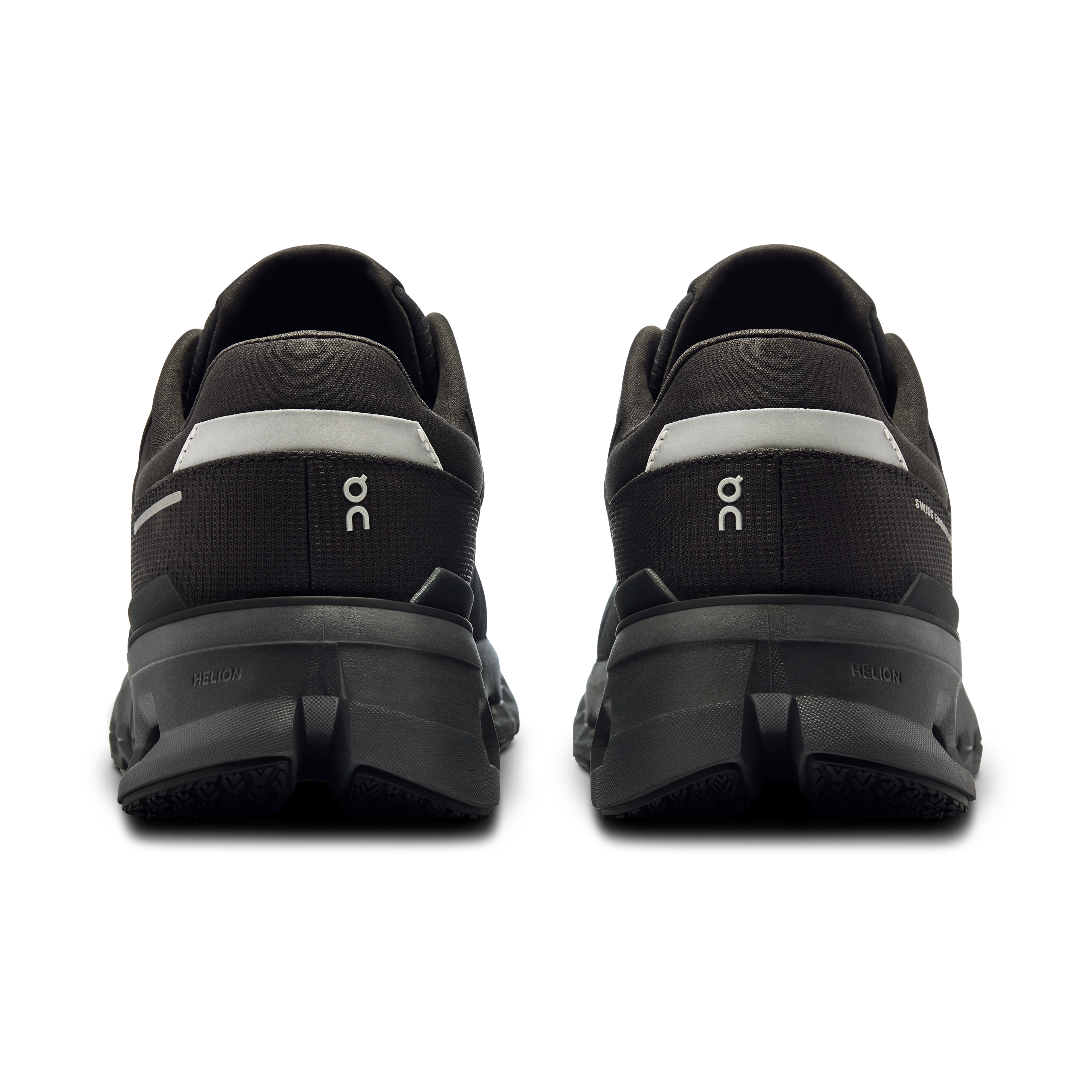 Cloudrunner 2 Waterproof W Magnet | Black